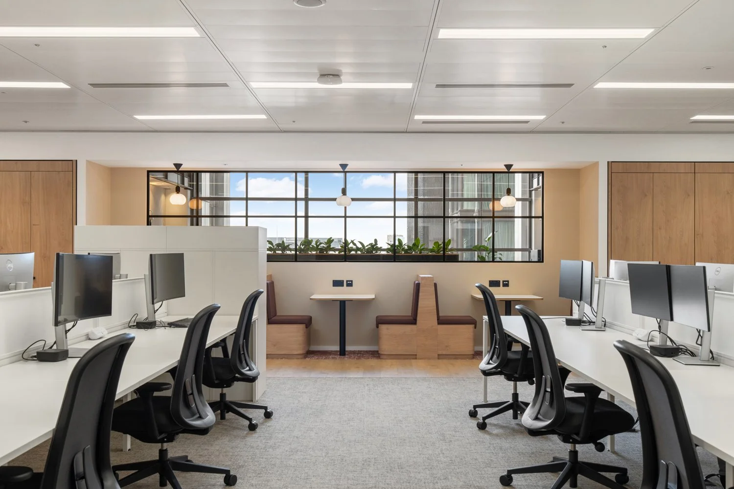 015_LowRes_Policy-Expert-Office_WPC_DSC00204.jpg