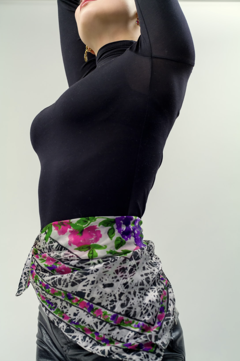 Floral Scarf from Kept By Kay on Ela é.
