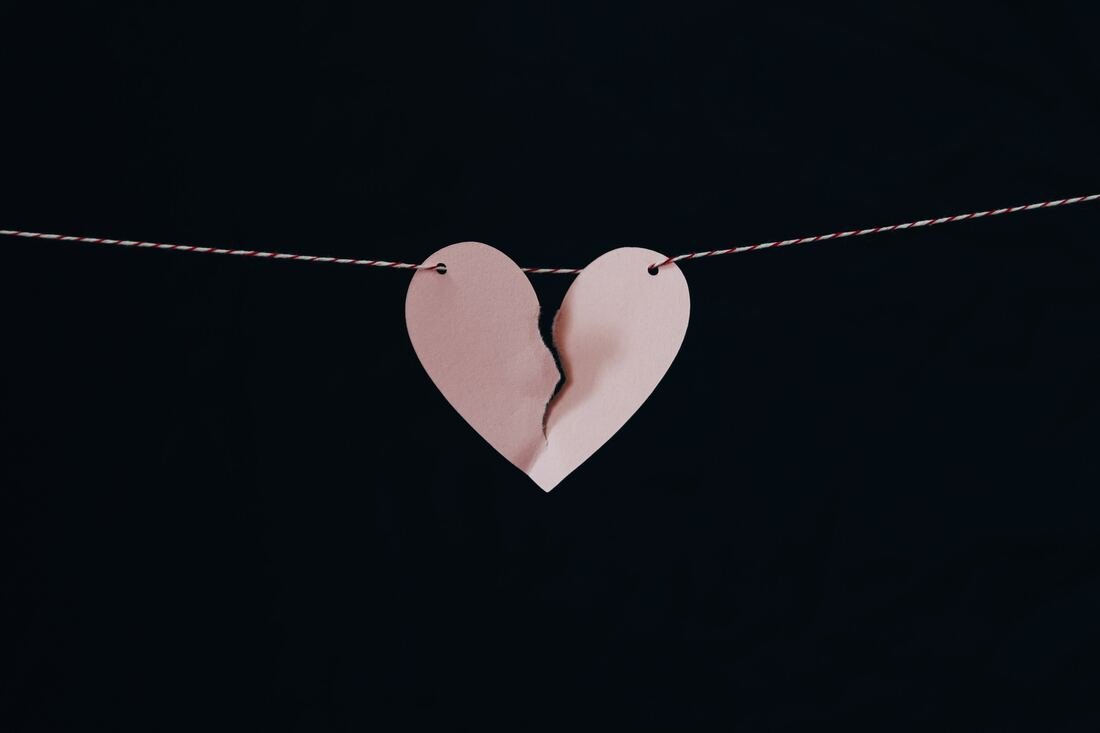 How to Know When It's Time to Let Go of Someone You Love