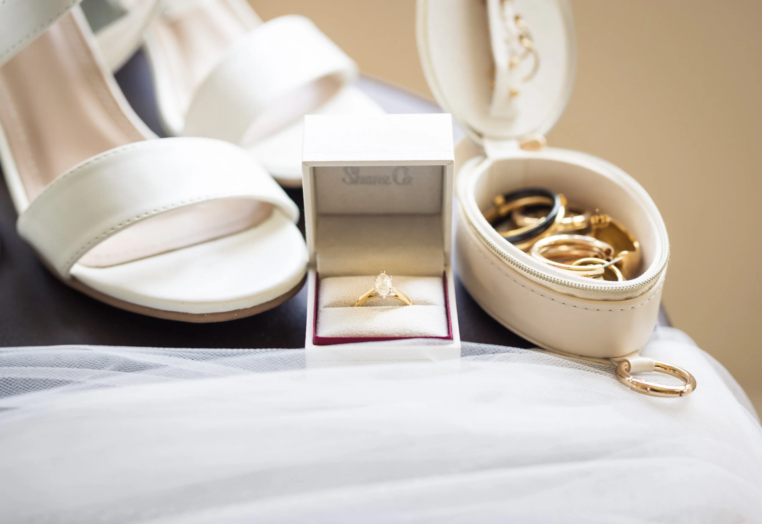 Kevin-Bethany-Wedding-004.jpg