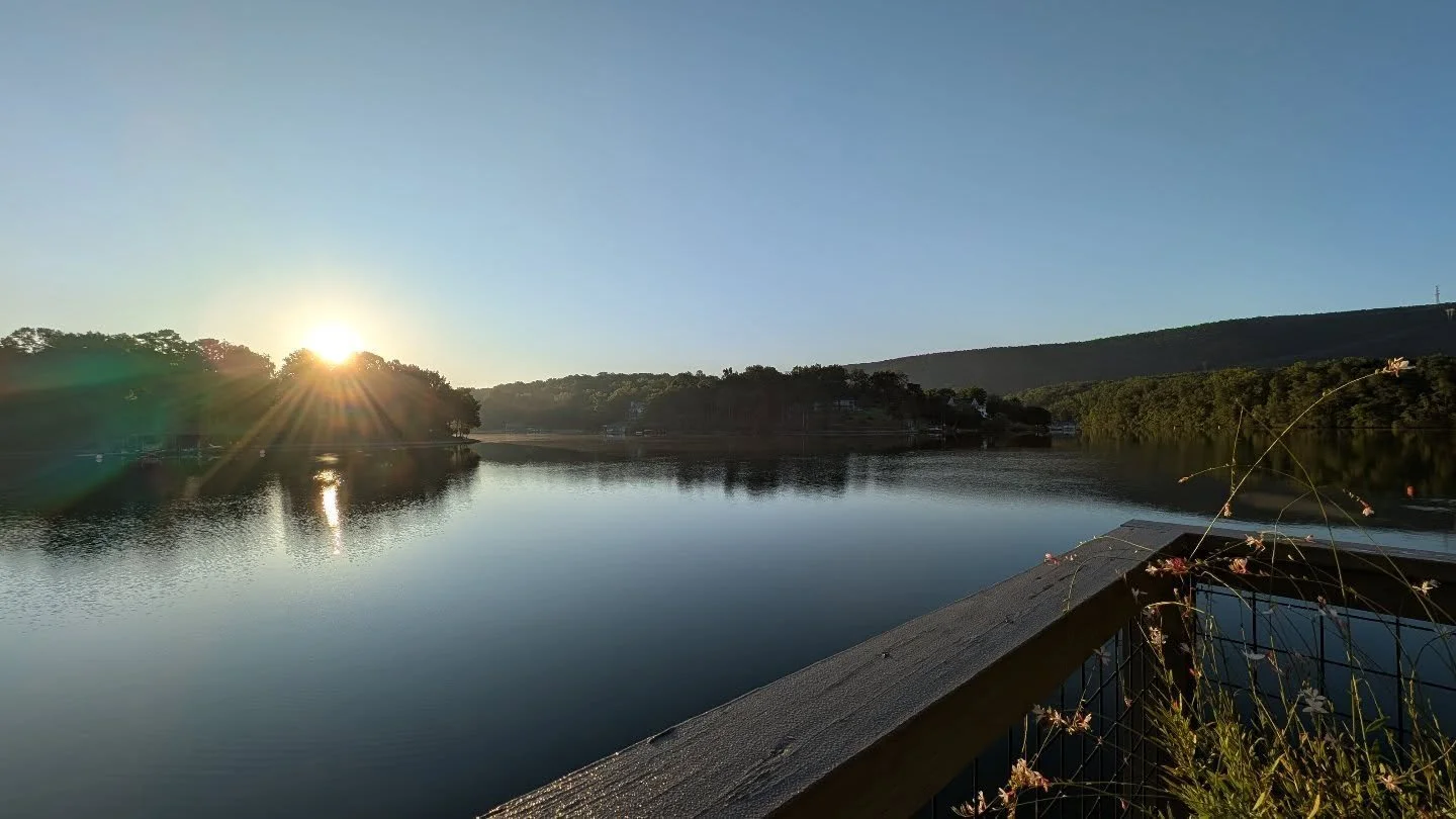 Mentally, we're here ☀️ 🌅

#sml #smithmountainlake #smithmountainsunrise #smithmountainlakeva