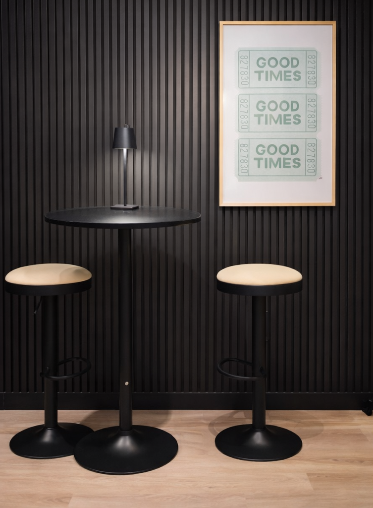 black hightop table with barstools