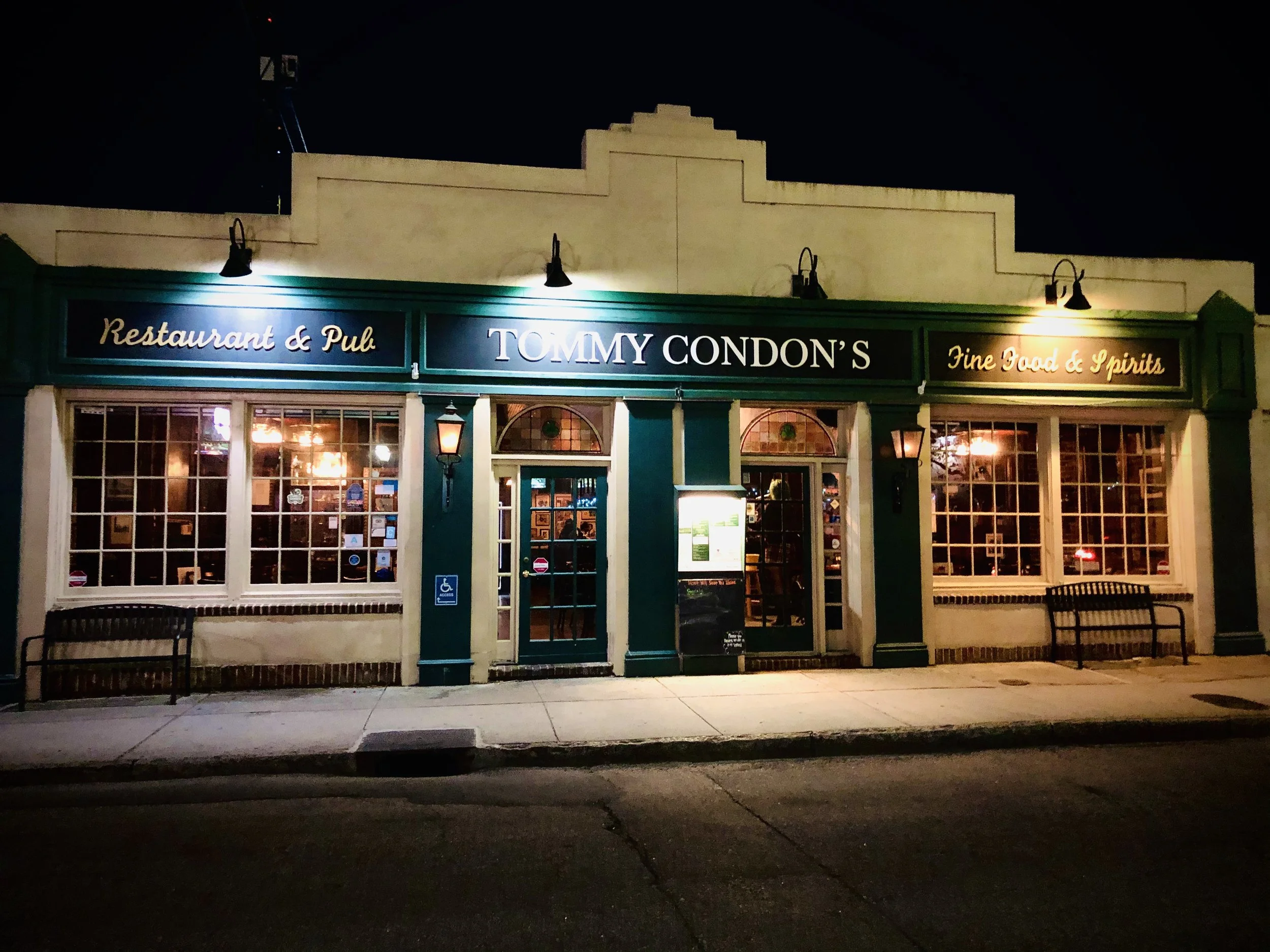 Boo Hag and Brews Tour — Charleston Historic Tours