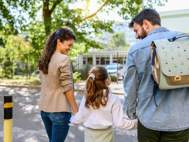 How to Compare Schools in the Area Before You Move