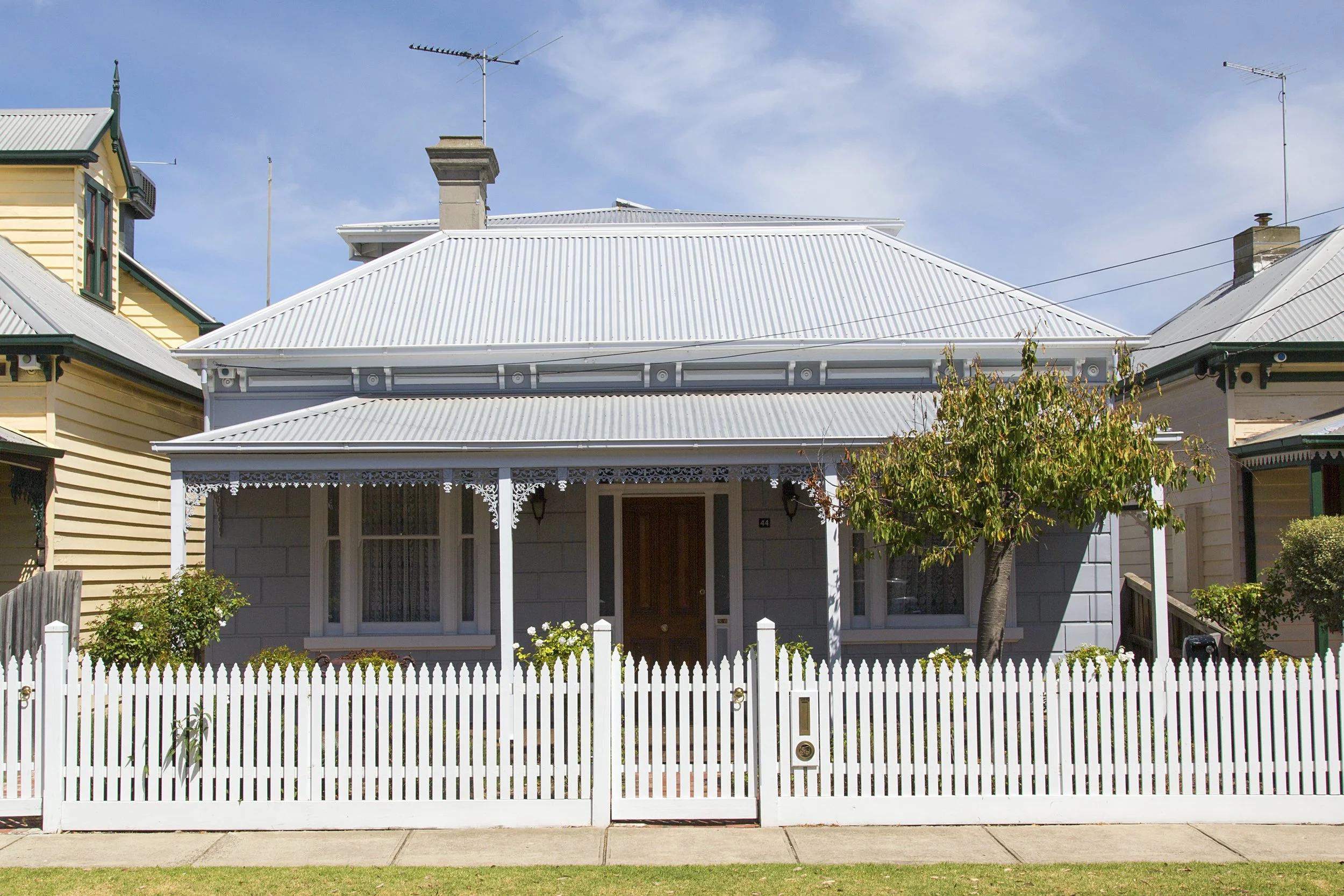 How to Secure Real Estate Rentals in Melbourne Fast