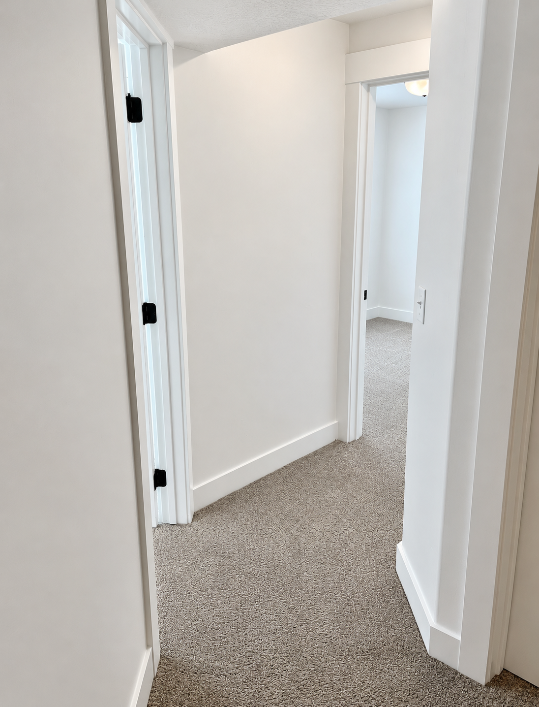 Bright, natural finished interior-8.png