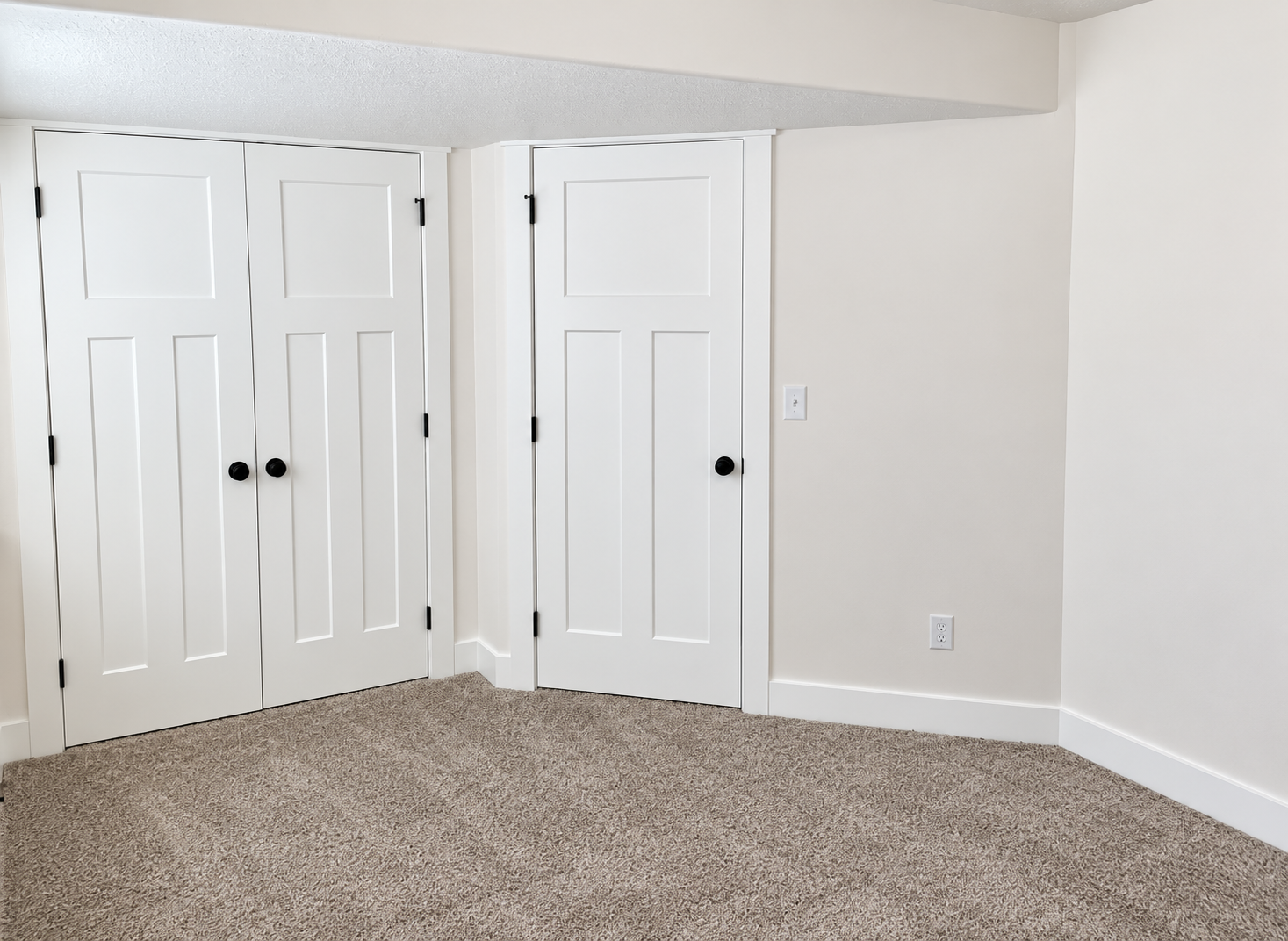 Bright, polished interior-11.png