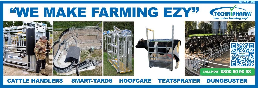 Technipharm CATTLE HANDLERS SMART-YARDS HOOFCARE TEATSPRAYER DUNGBUSTER CATTLE CRUSH CATTLE YARD STOCK CRUSH.jpg