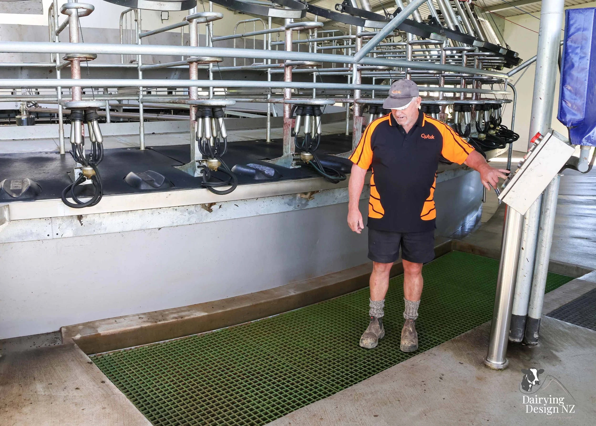  South Waikato rotary dairy shed development designed for efficient milking and cow flow built by Don Chapman Waikato Ltd, featuring a Moa Rotary Platform, yard work by Leask Engineering, feed pad by K&amp;B Builders, electrical work by Laser Electri