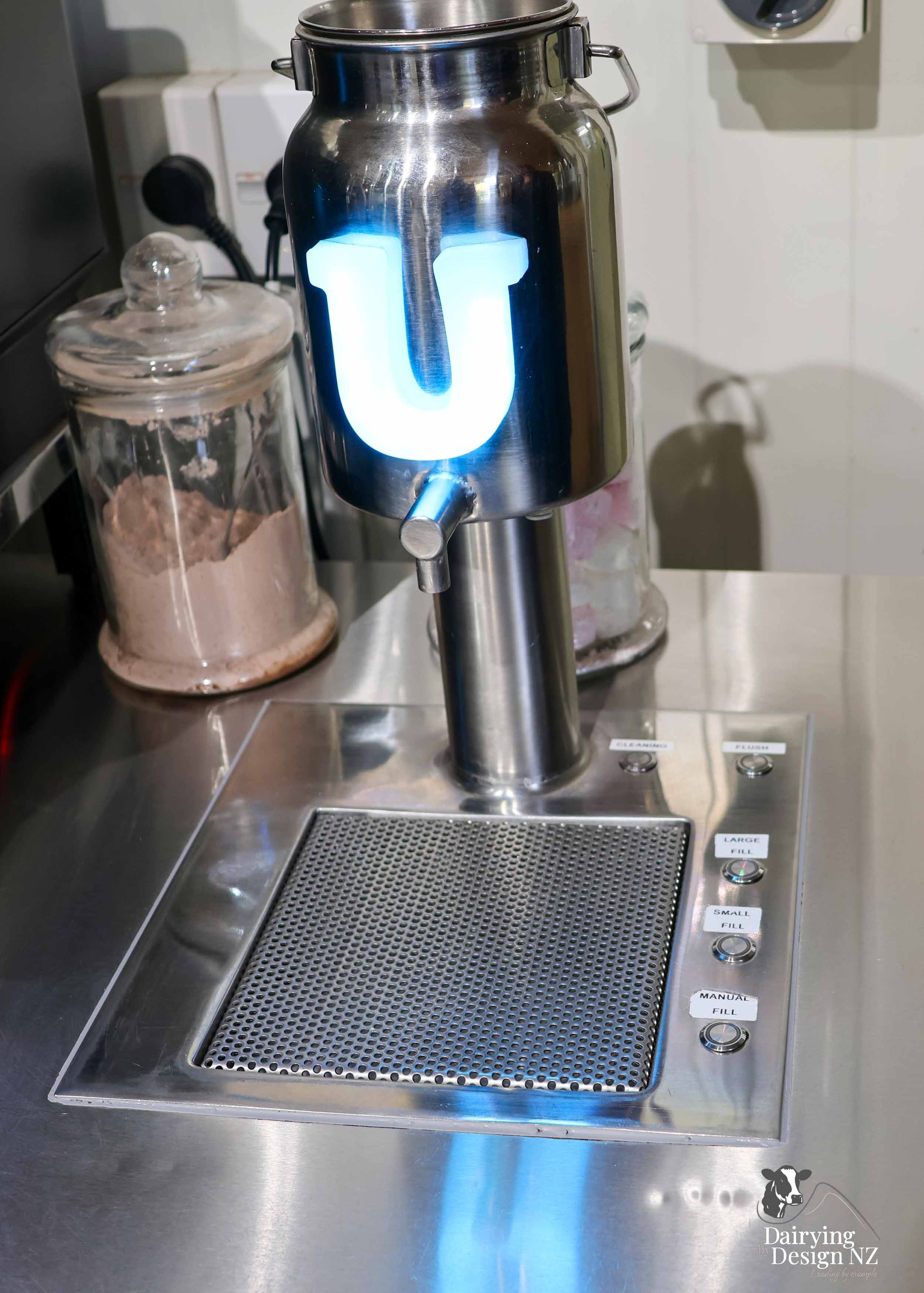 UdderlyFarming_U machine.jpg