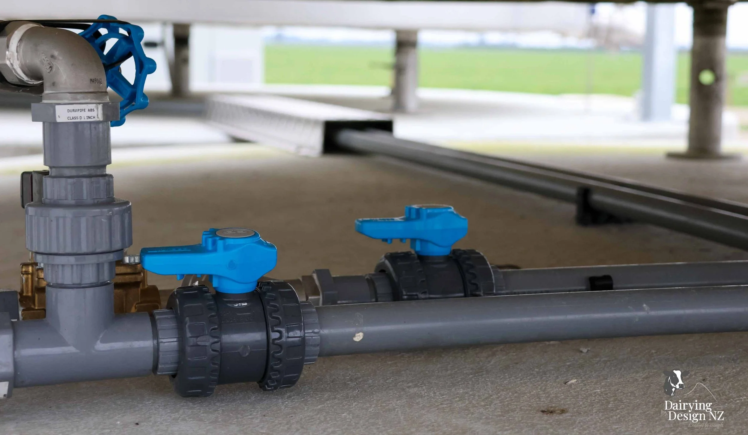  Canterbury rotary dairy shed development designed for efficient milking and cow flow built by Rural Building Solutions, featuring a Donald Engineering Rotary Platform, Earthworks by Densem Contracting 2010 Ltd, Refrigeration by Dairycool, Feed silos