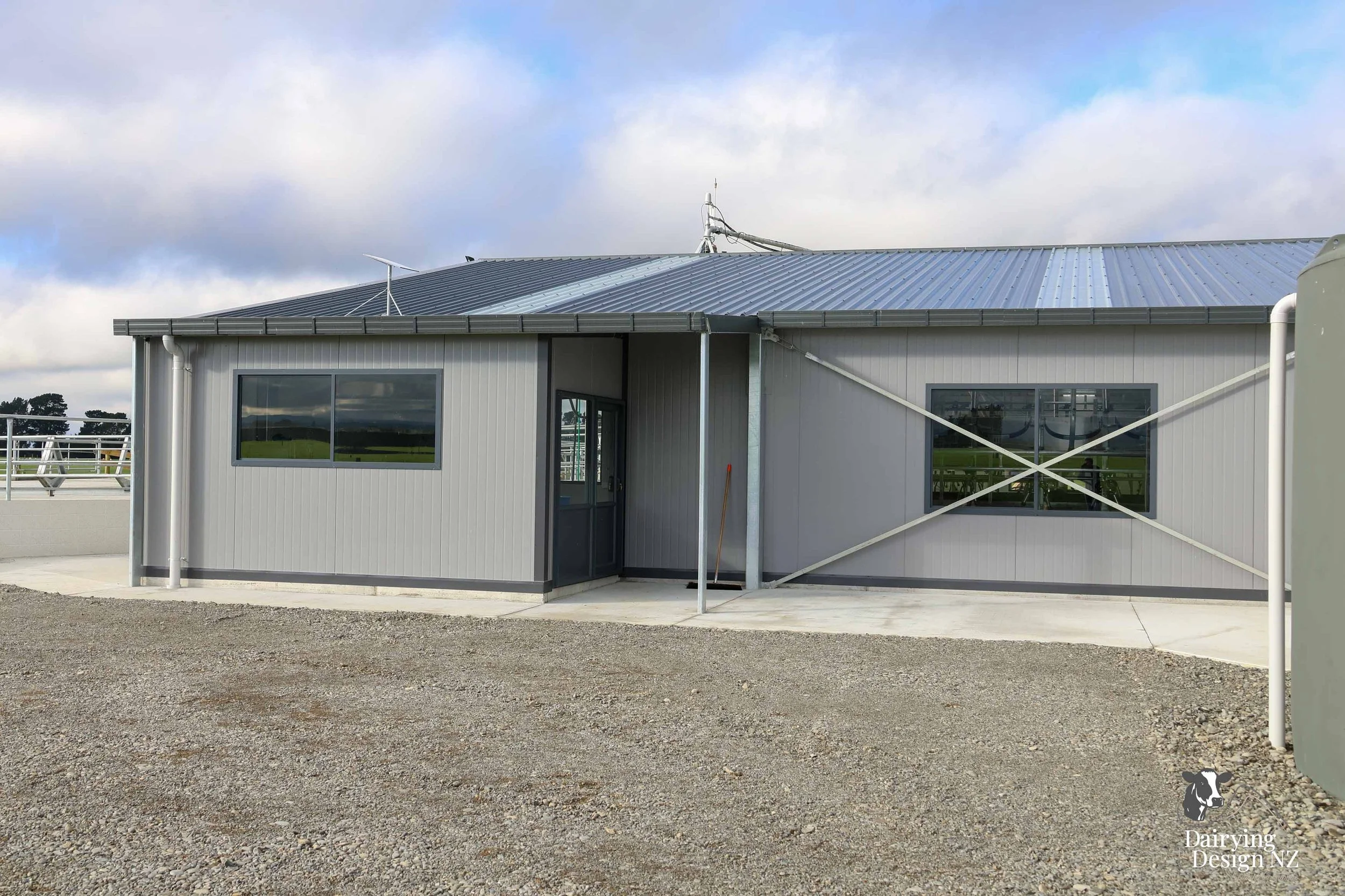  Canterbury rotary dairy shed development designed for efficient milking and cow flow built by Rural Building Solutions, featuring a Donald Engineering Rotary Platform, Earthworks by Densem Contracting 2010 Ltd, Refrigeration by Dairycool, Feed silos