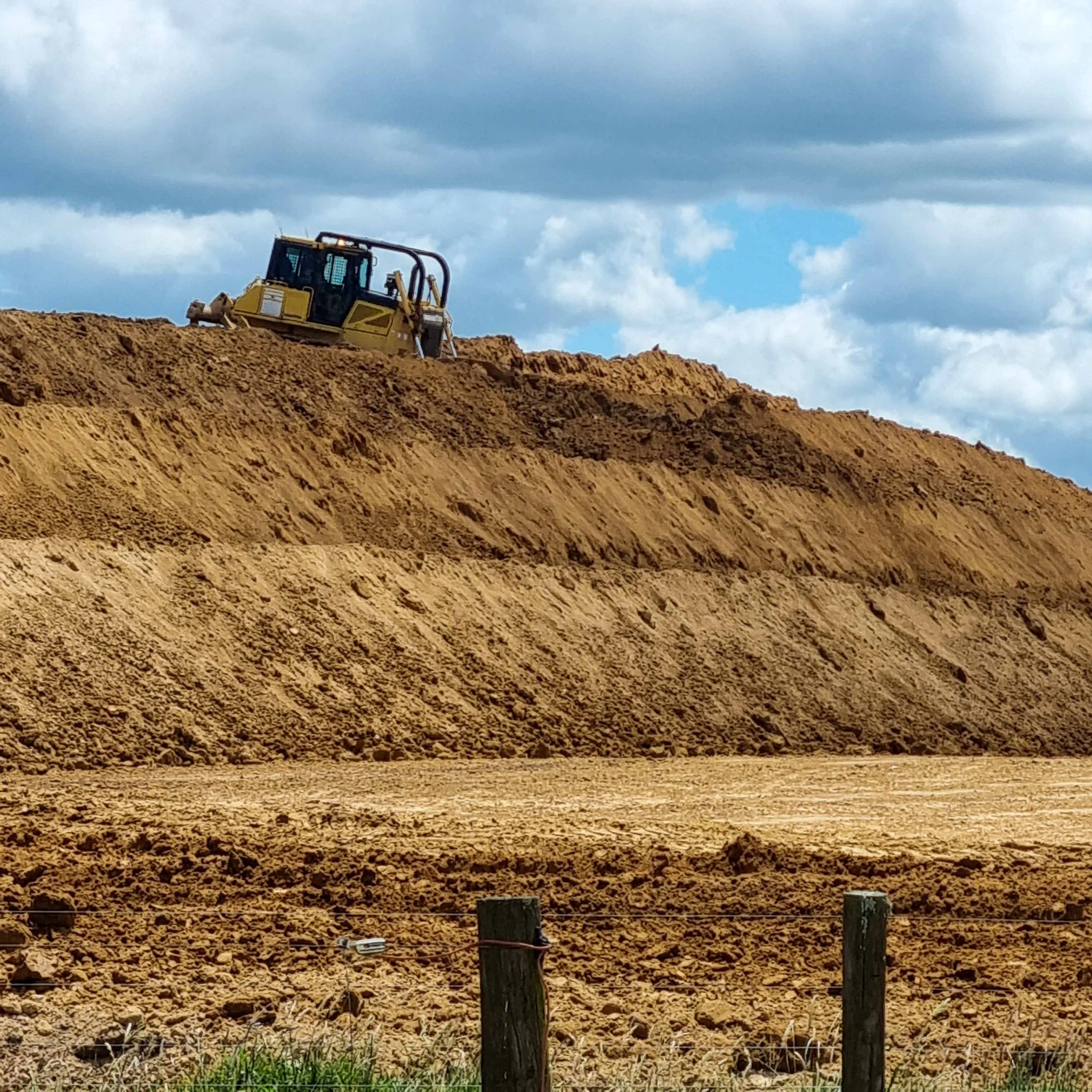  Waikato Calf barn development designed for calf health built by Broomfield Construction, Electrical work by Laser Electrical Putaruru, Robotic Calf Feeders by Pratt Milking Machines (PML), Earthworks by WR Mankelow, Calf Feed by Maxum Food, project 