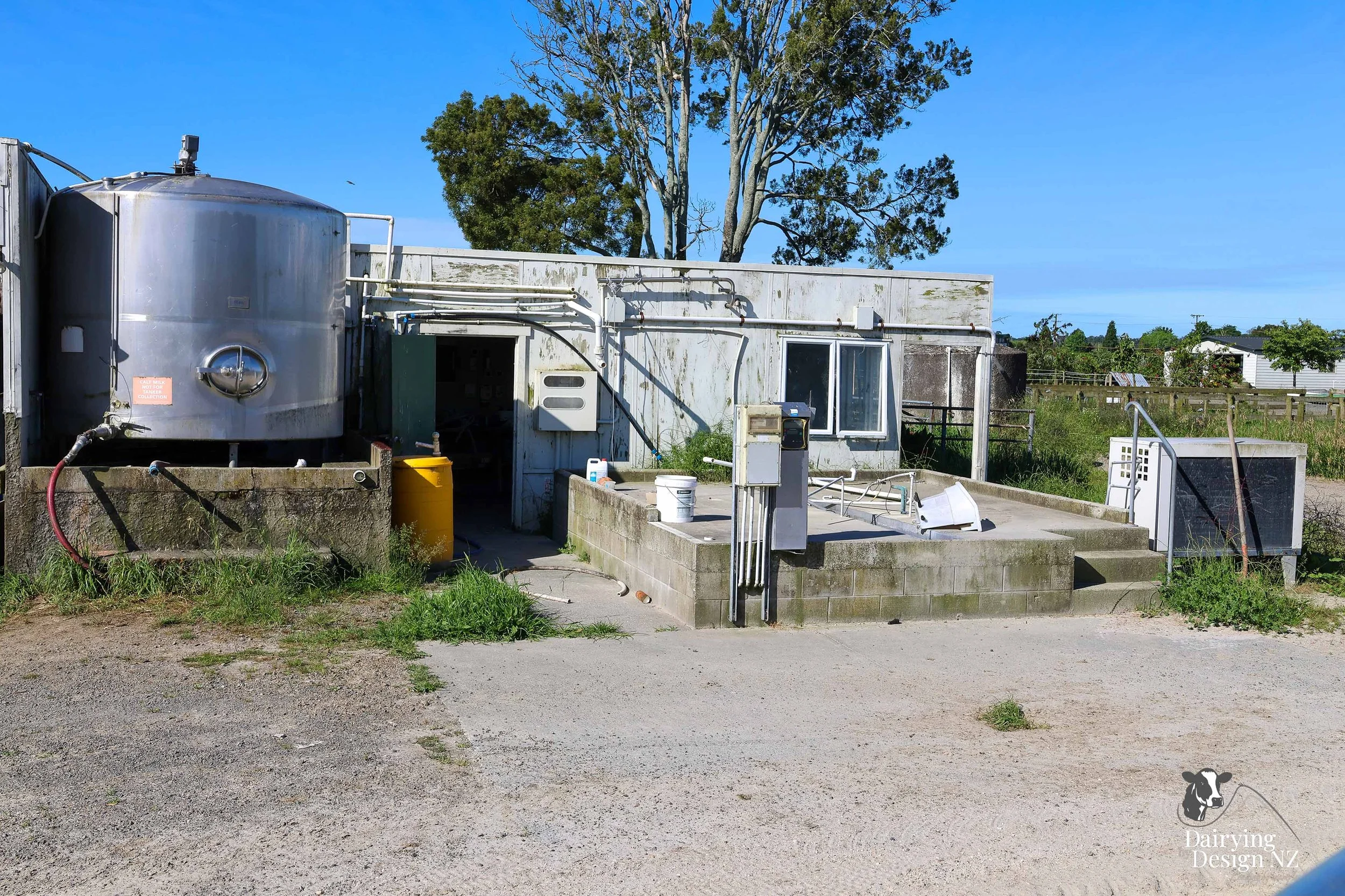  Whakatane rotary dairy shed development designed for efficient milking and cow flow built by Yates Carpentry &amp; Construction, Milking plant install by 60/40 Milking, yard work by WJ Dippie, Milking platform by Landmore Agri, Effluent storage by K