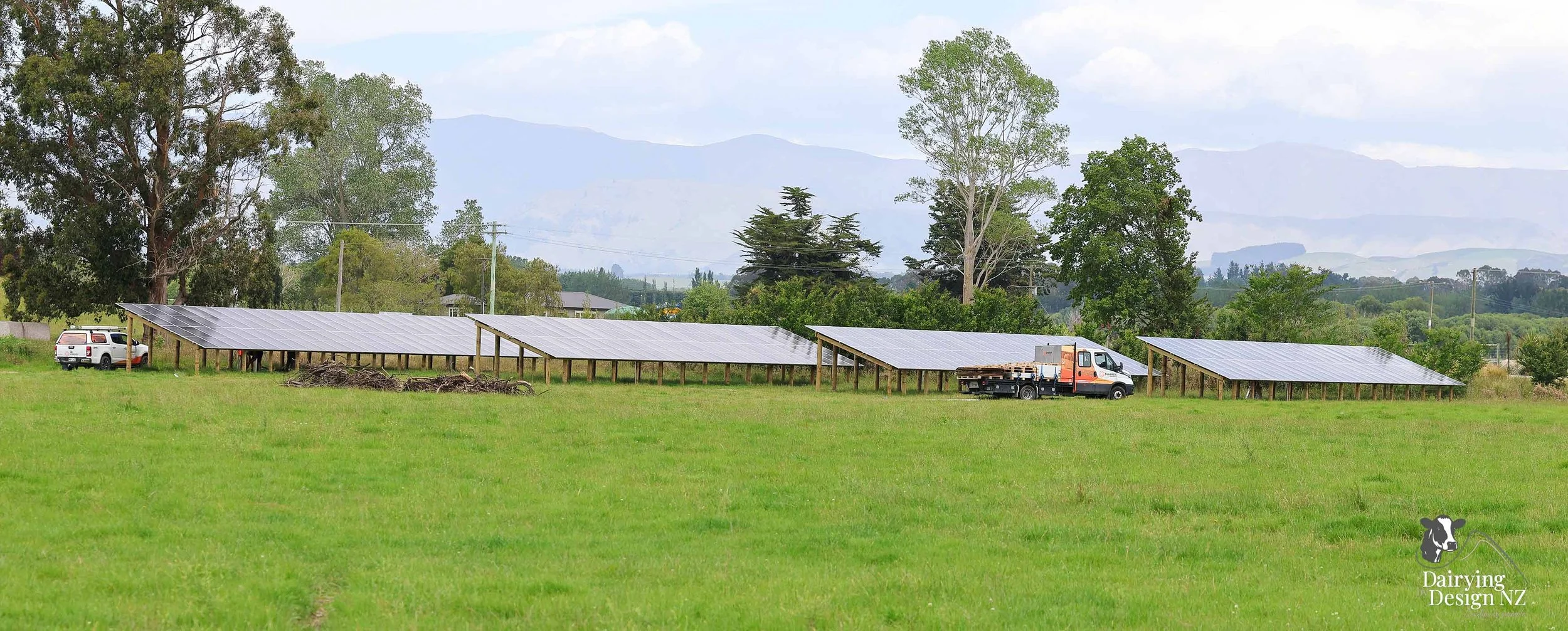  Canterbury robotic dairy shed development designed for efficient milking and cow flow Milking pant and effluent by Canterbury Farm Services, featuring Solar system by Sunergy Solar, Stock feed supplier is Pye Group, Earthworks by Oliver Brothers, pr