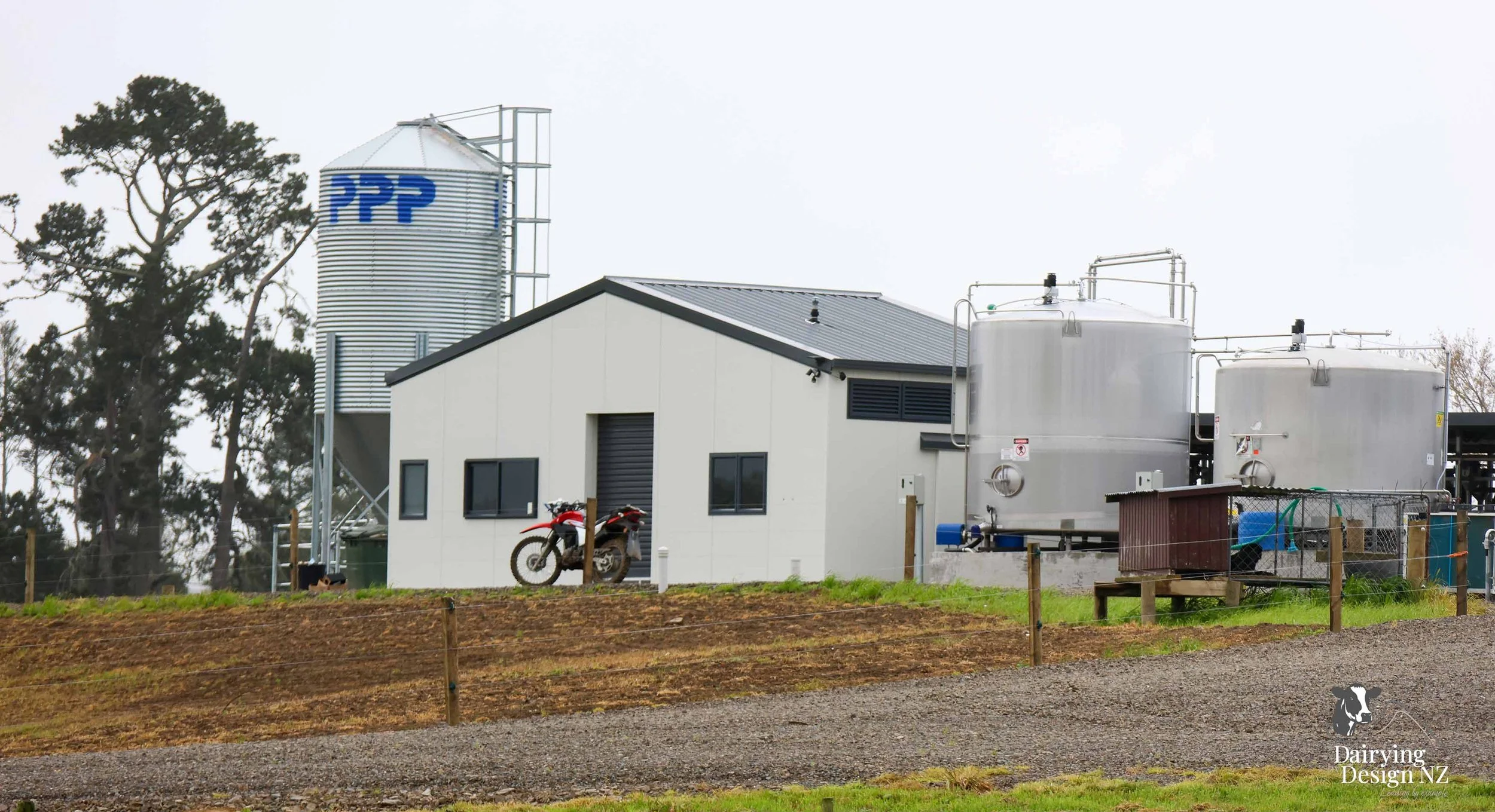  Waikato herringbone dairy shed development designed for efficient milking and cow flow built by WD Davenport Ltd, yard work by Rural Engineering, Milking plant install by Morley Engineering, Electrical work by King Electrical, Effluent by Reid &amp;