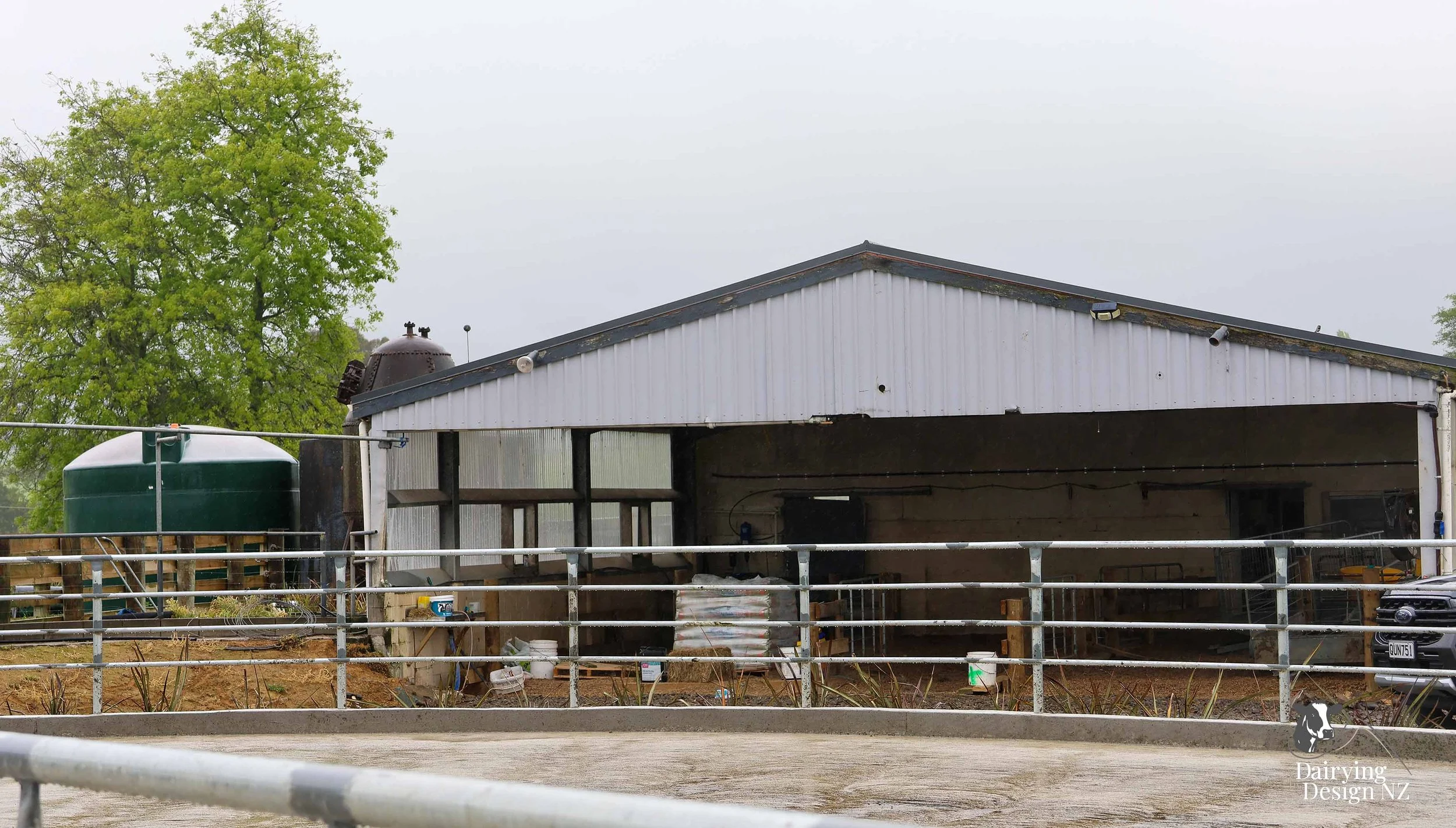  Waikato herringbone dairy shed development designed for efficient milking and cow flow built by WD Davenport Ltd, yard work by Rural Engineering, Milking plant install by Morley Engineering, Electrical work by King Electrical, Effluent by Reid &amp;