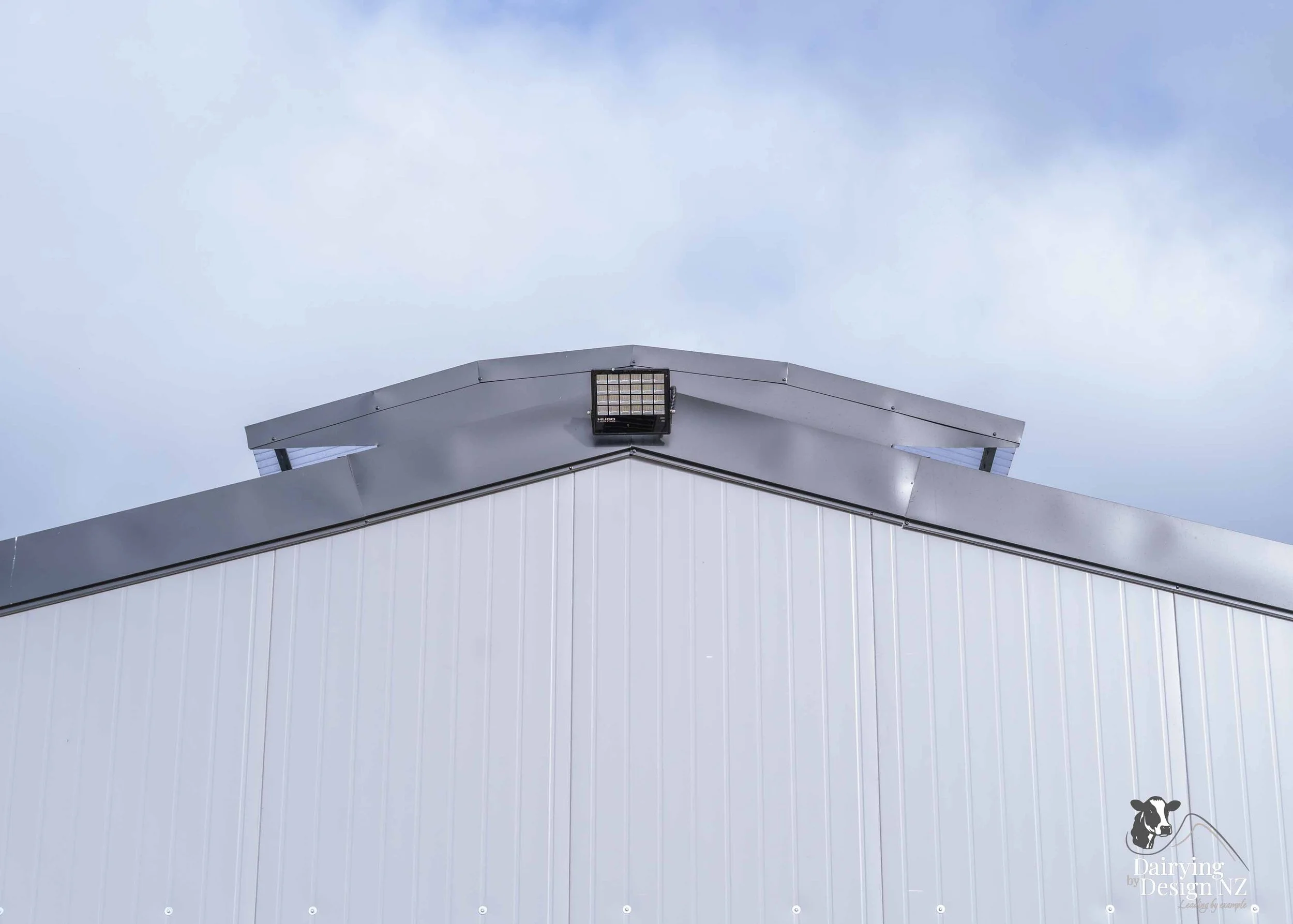  Waikato rotary dairy shed development designed for efficient milking and cow flow built by Don Chapman Waikato Ltd, featuring a Moa Rotary Platform, yard work by Leask Engineering, Earthworks by Waihou Excavation, Electrical work by Electronz, Efflu