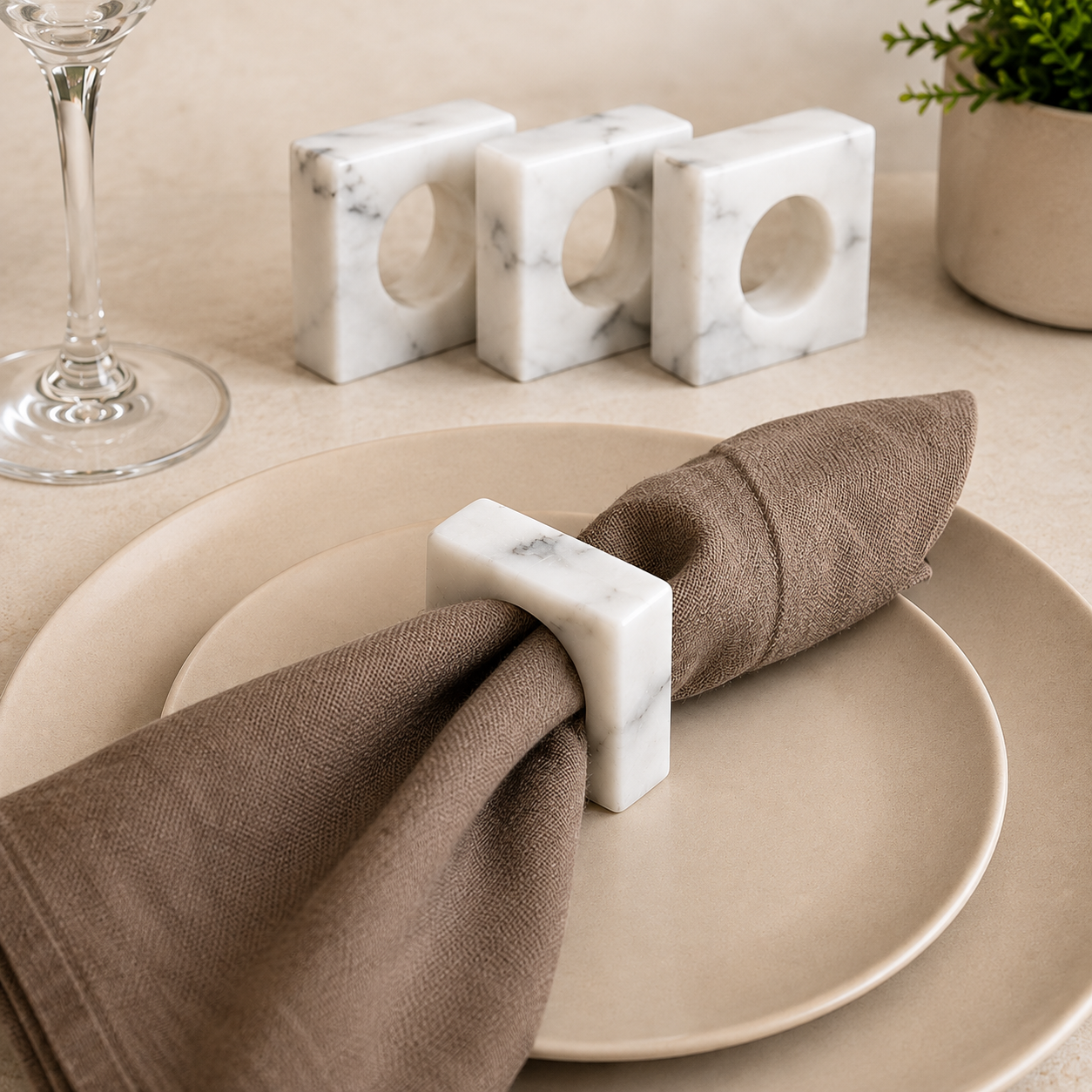 Aurelia Golden Marble Napkin Rings (Set of 4)