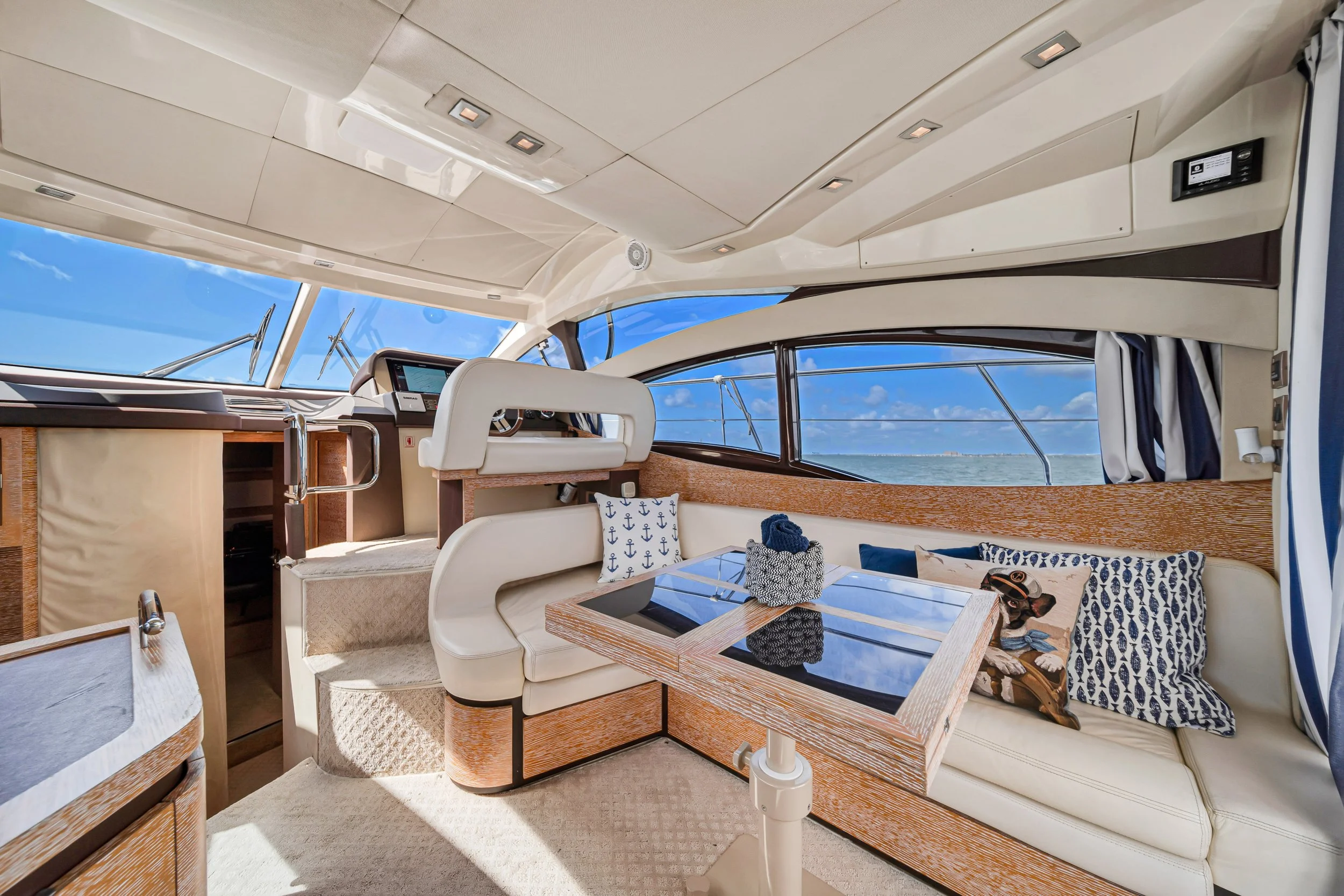 40' Azimut - 10.jpg