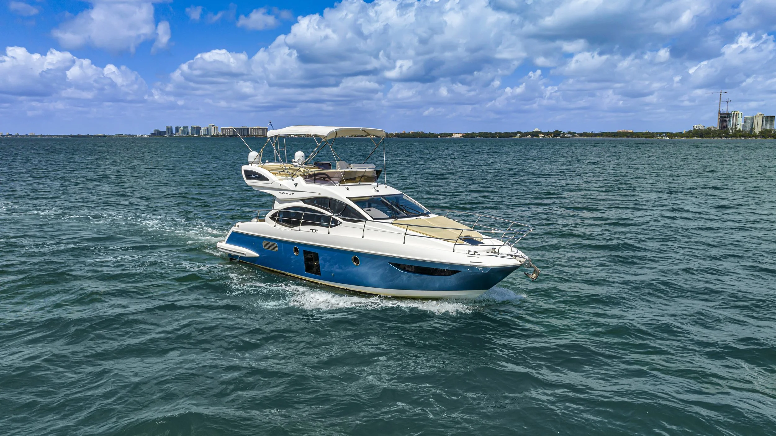 40' Azimut - 13.jpg