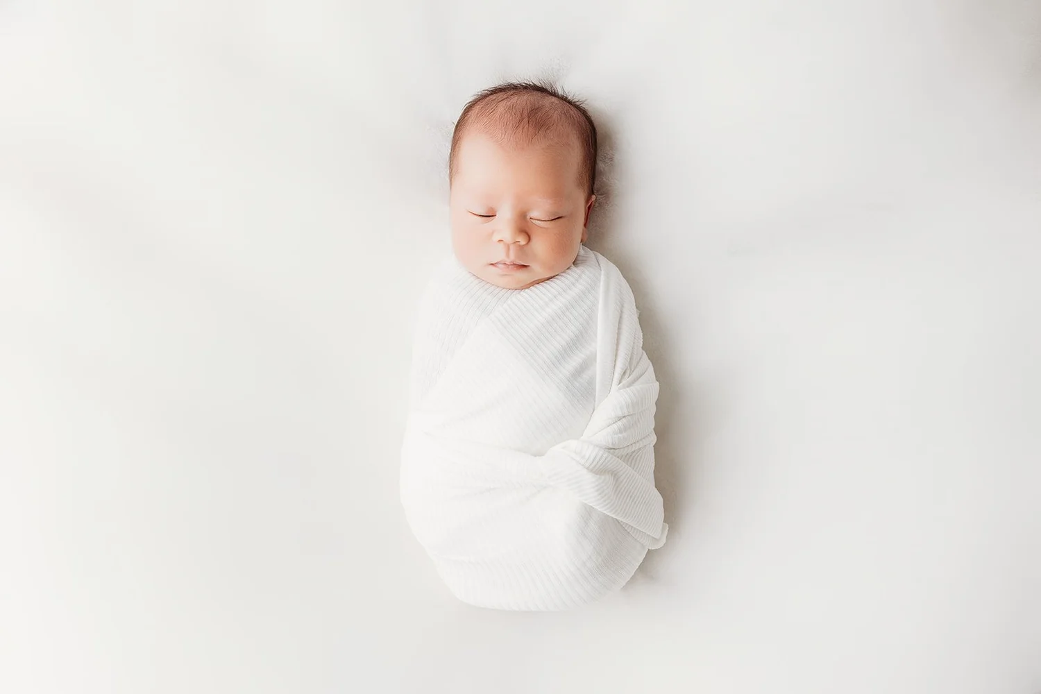 Newborn Photography gallery image 9