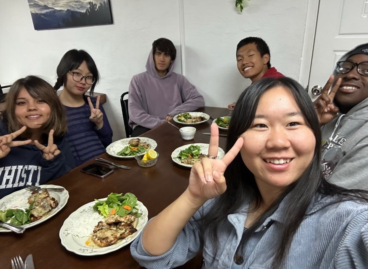 Meet the Colorado Team! 

Our youth missionary team is here to serve, connect, and spread love to our community. One heart at a time!

#nextgenmission #mission #colorado