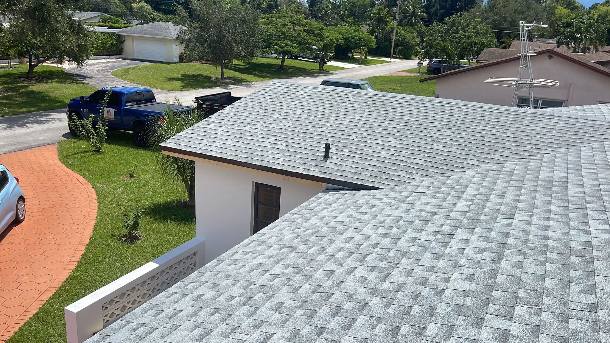 Dimensional shingle Project | Cutler Bay