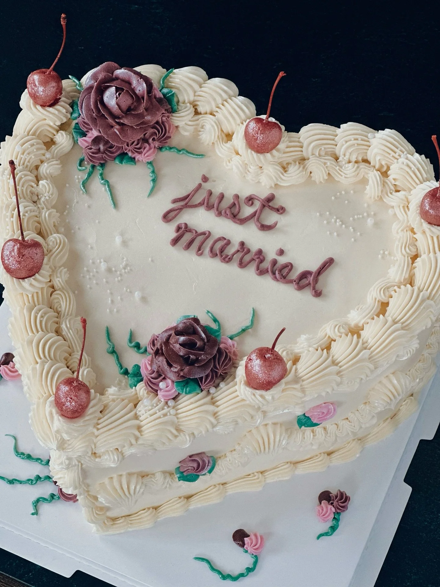 💜 Vintage Heart Cake 🤝 Intimate Weddings 💍  This gorgeous handcrafted cake was made for a lovely couple, E &amp; S, who decided on a vintage heart cake for their intimate wedding reception. The design notes? Whimsical, maximalist vibes, with a cre