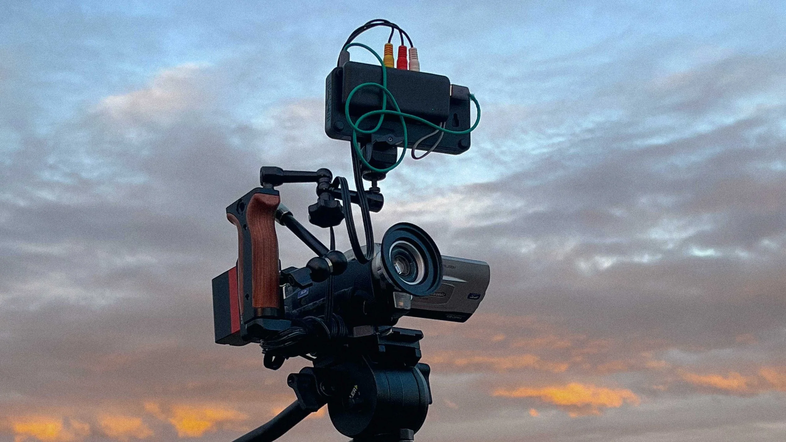 Panasonic NV-DS50 DV-Camera Kit Production Still 04.jpg