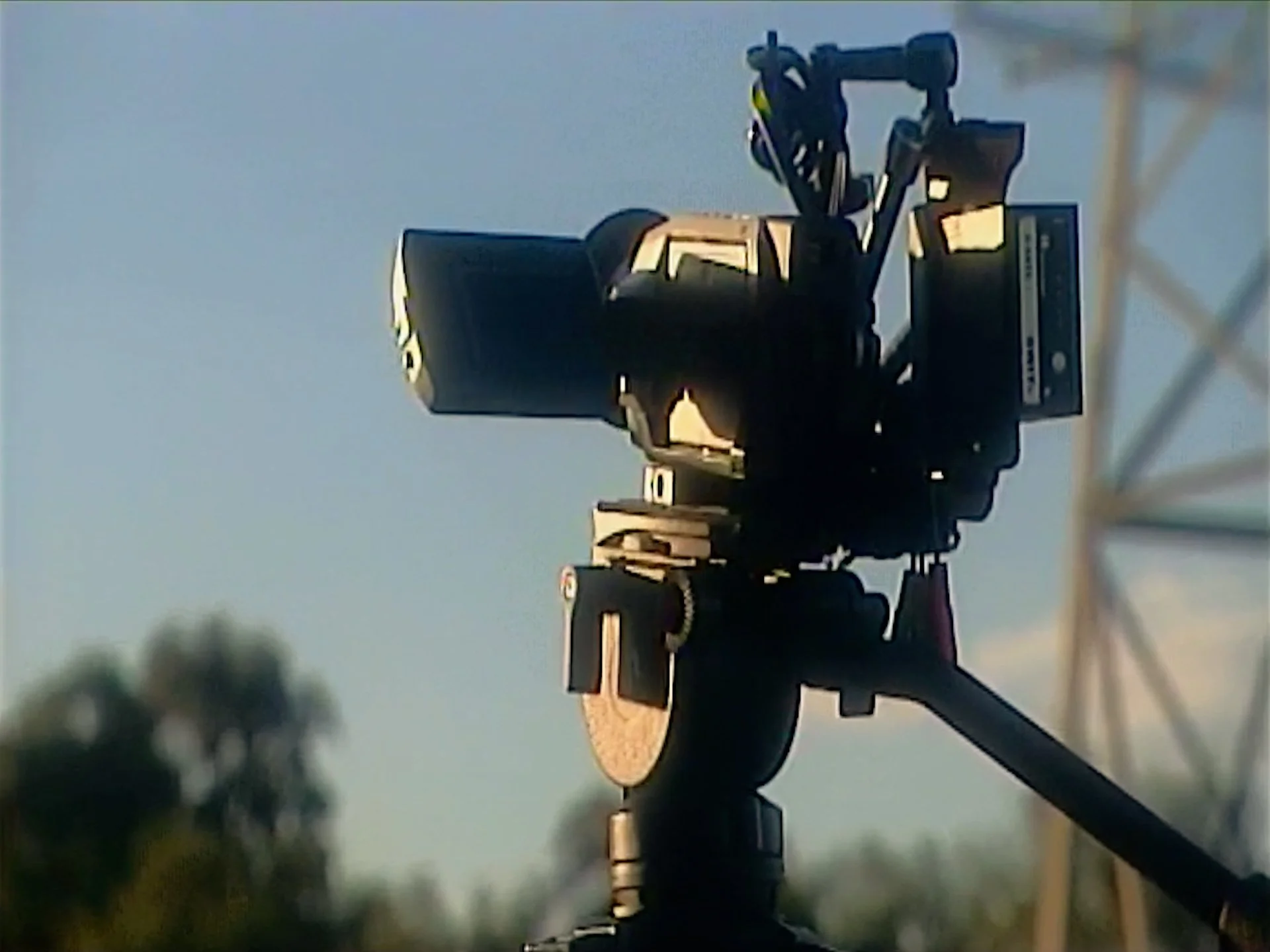 A Close up shot of the Panasonic NV-DS50 on the Miller Air Fluid head