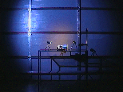 A short GIF showcasing the 500x Zoom feature on the NV-DS50 camera kit