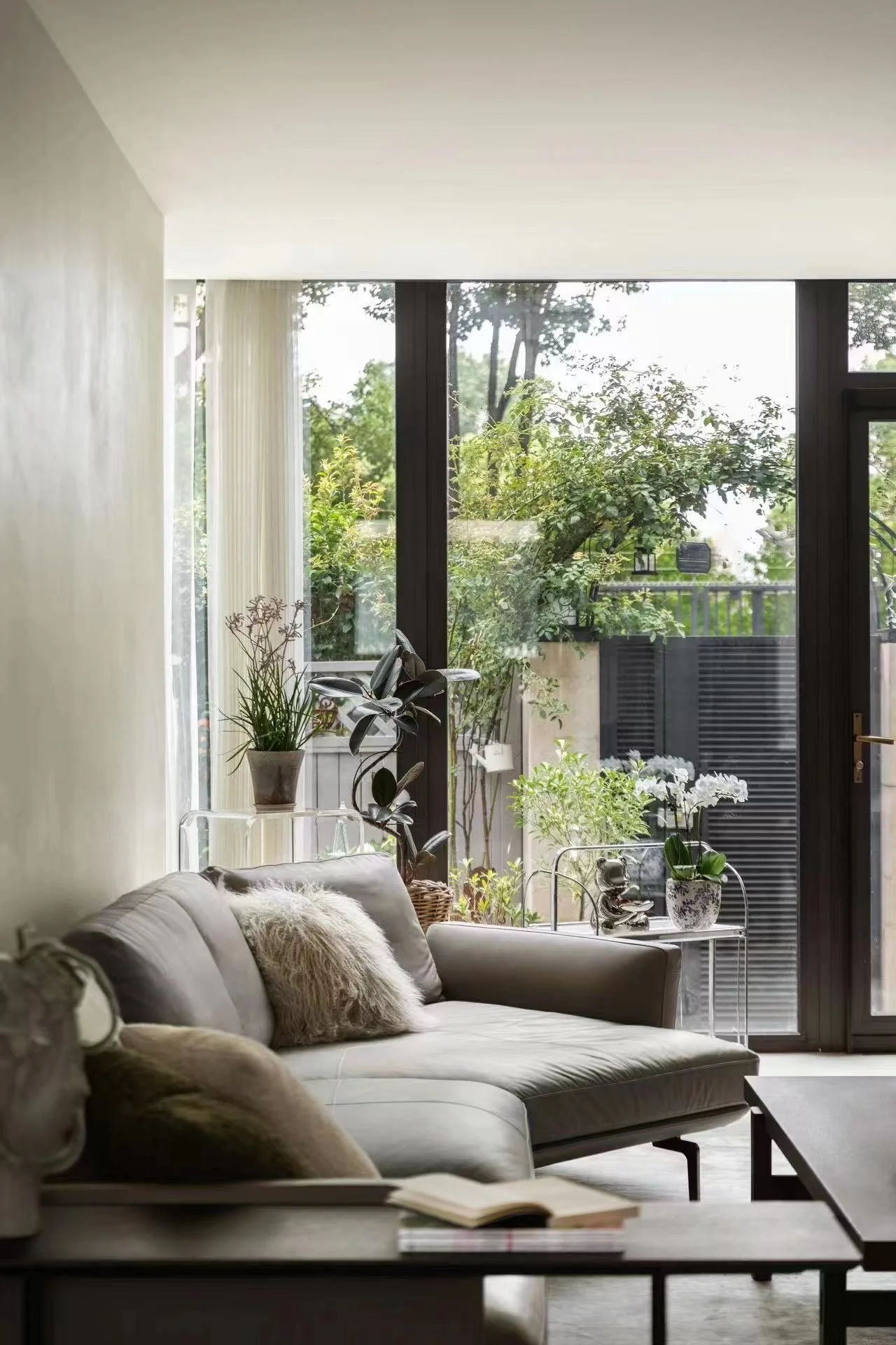 House of Neutral — 301 Design Lab