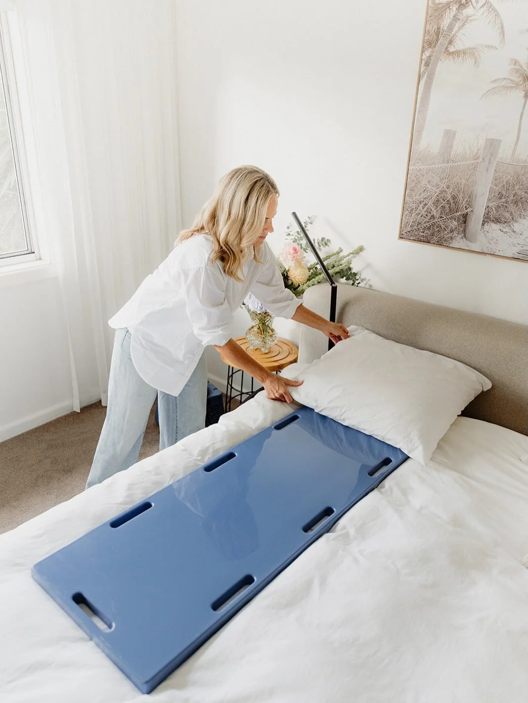 A cool plate can help support families who wish to spend time with their loved one at home after death.

Placed beneath the person, covered with a towel and then a sheet, the cooling system gently helps preserve the body during a home vigil, creating