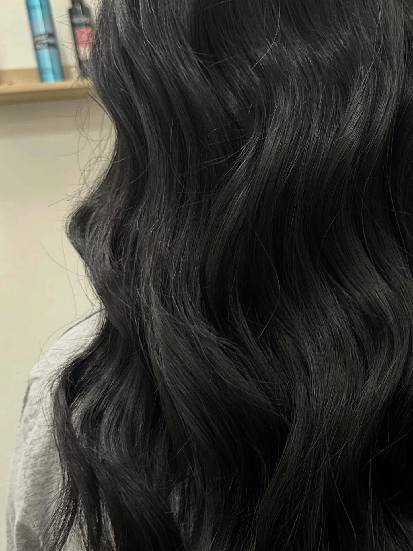 Dreamy brunette&rsquo;s🤍

Pro tip: once you&rsquo;re finished styling use a dime size or less amount of @redkens all soft oil on your ends for that extra shine! 

#madisonwi #madisonwihairstylist  #uwmadison
