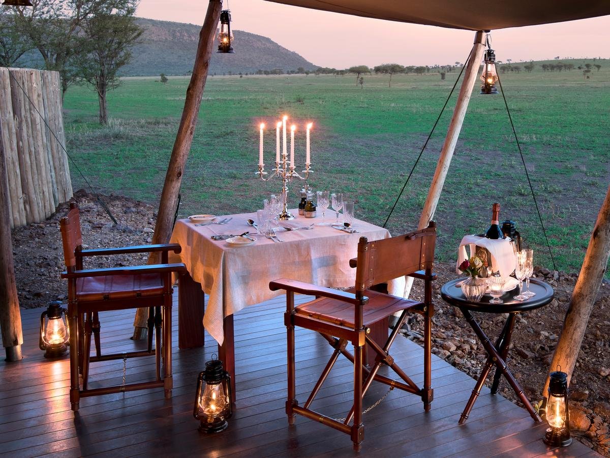 safari lodge, kenya.jpg