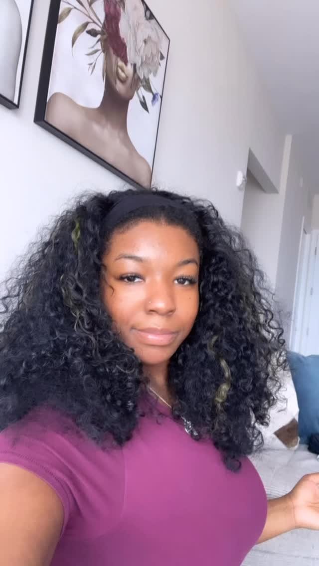 Who knew Day 2 hair could look this good!?
Our Indian curly bundles are PERFECT for the summer heat! And a great way to bring in Cancer season βοΈπ₯³
Shop Ashton Society for the best extensions on the marketπ
#rawindianhair #baltimorerawhair #ashto