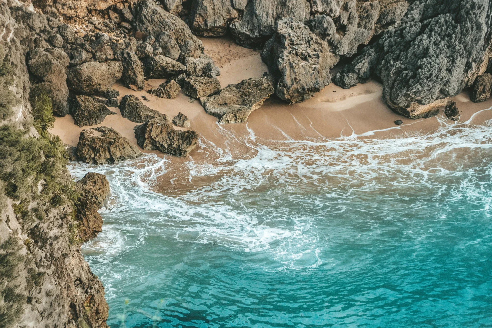 polina-kuzovkova-XN5IS8RmQ2A-unsplash.webp
