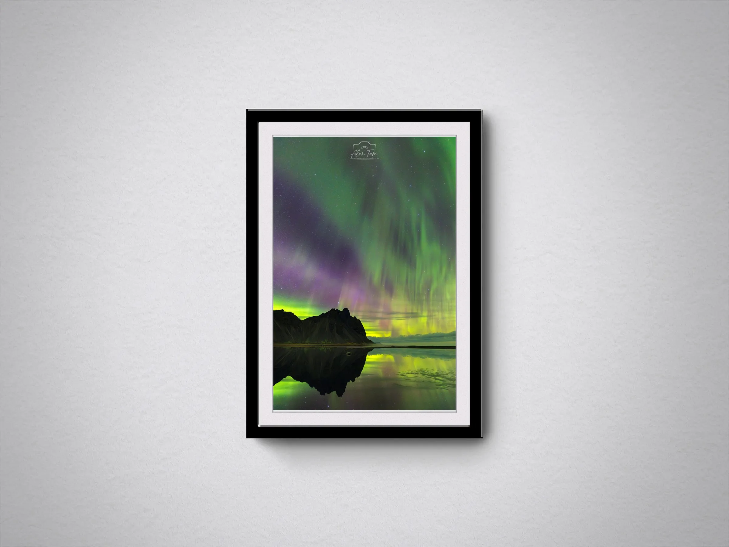 Stokksnes aurora v bck.jpg