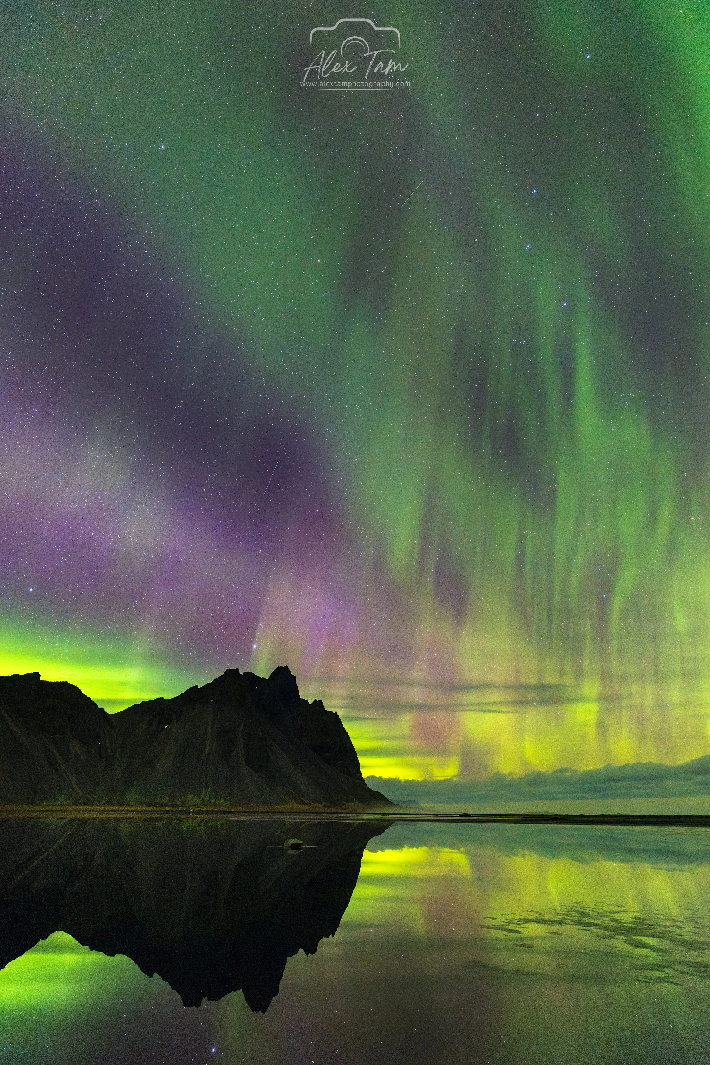 Stokksnes strong aurora