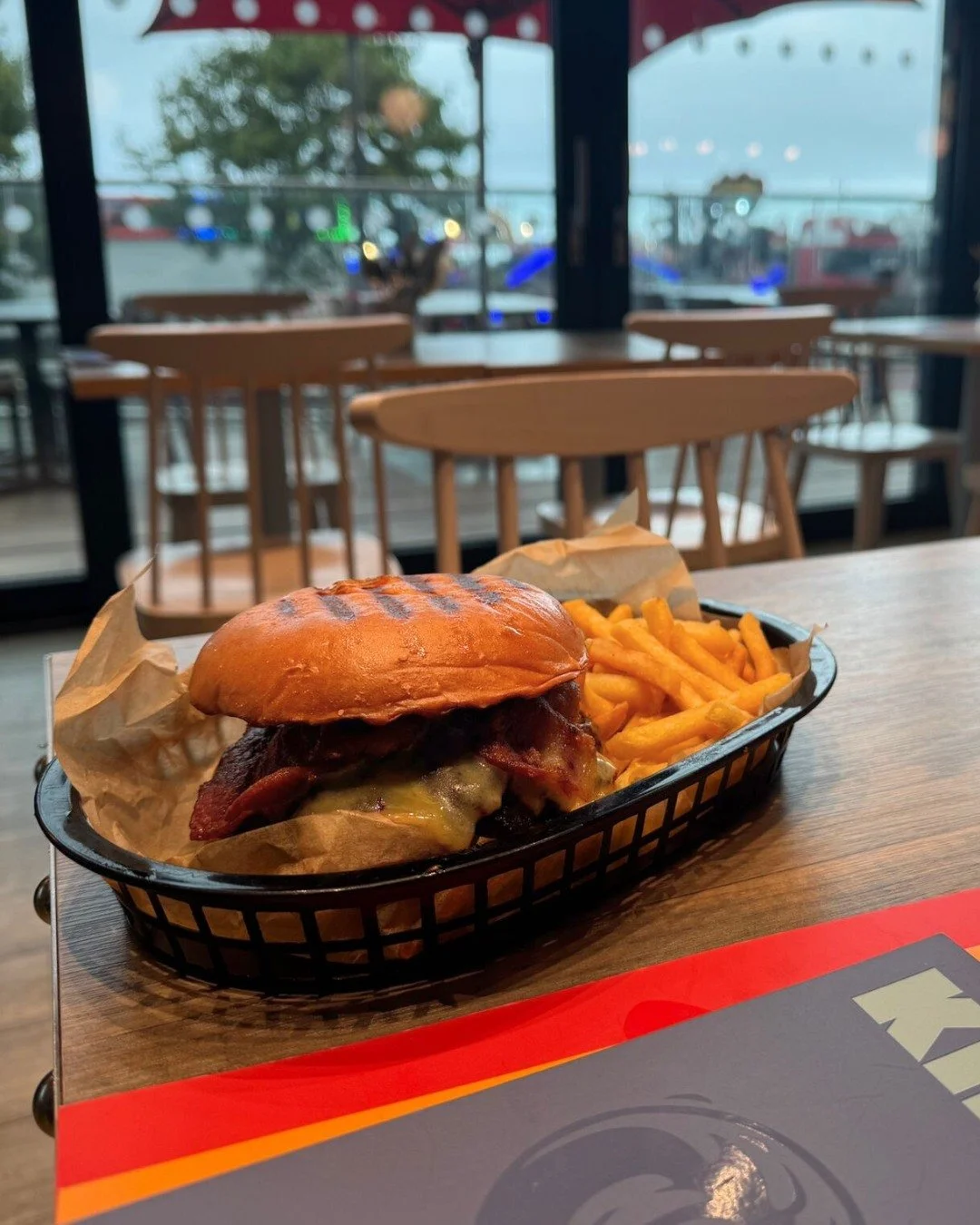 Post-beach walk hot chocolates, hearty burgers and waffles with a view - October&rsquo;s been full of your cosy moments 🍂

Keep tagging us - we love seeing Deller's through your eyes 📸