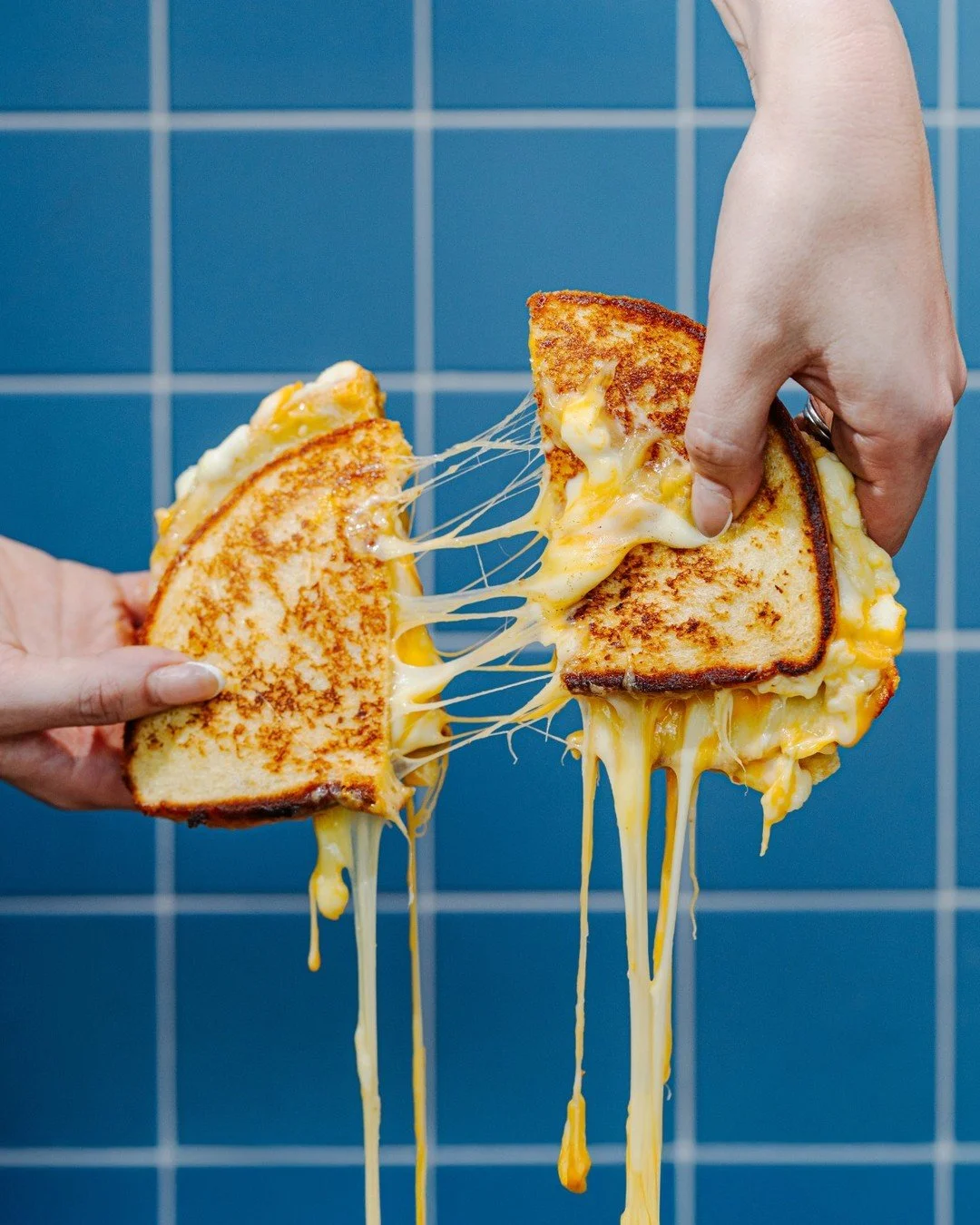 Cold weather essential: the Three Cheese Toastie 🧀

Melty, golden, gooey and exactly what you want this time of year. 

Pop by between 12-5pm to grab one 😁