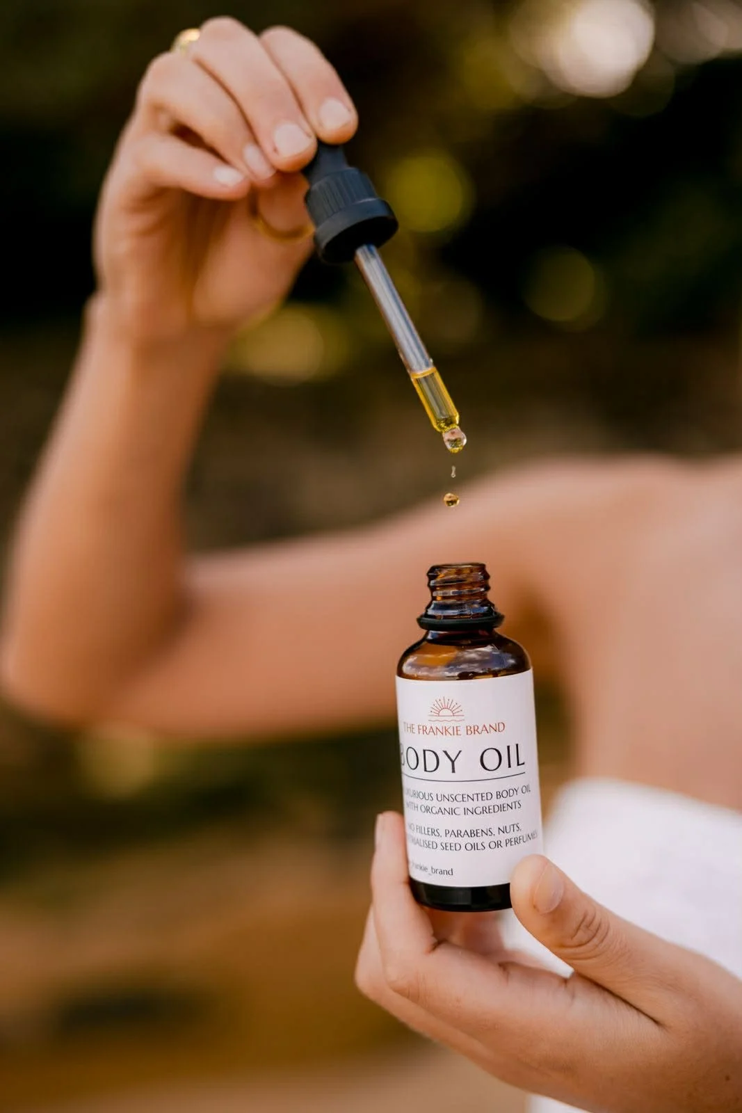 BODY OIL