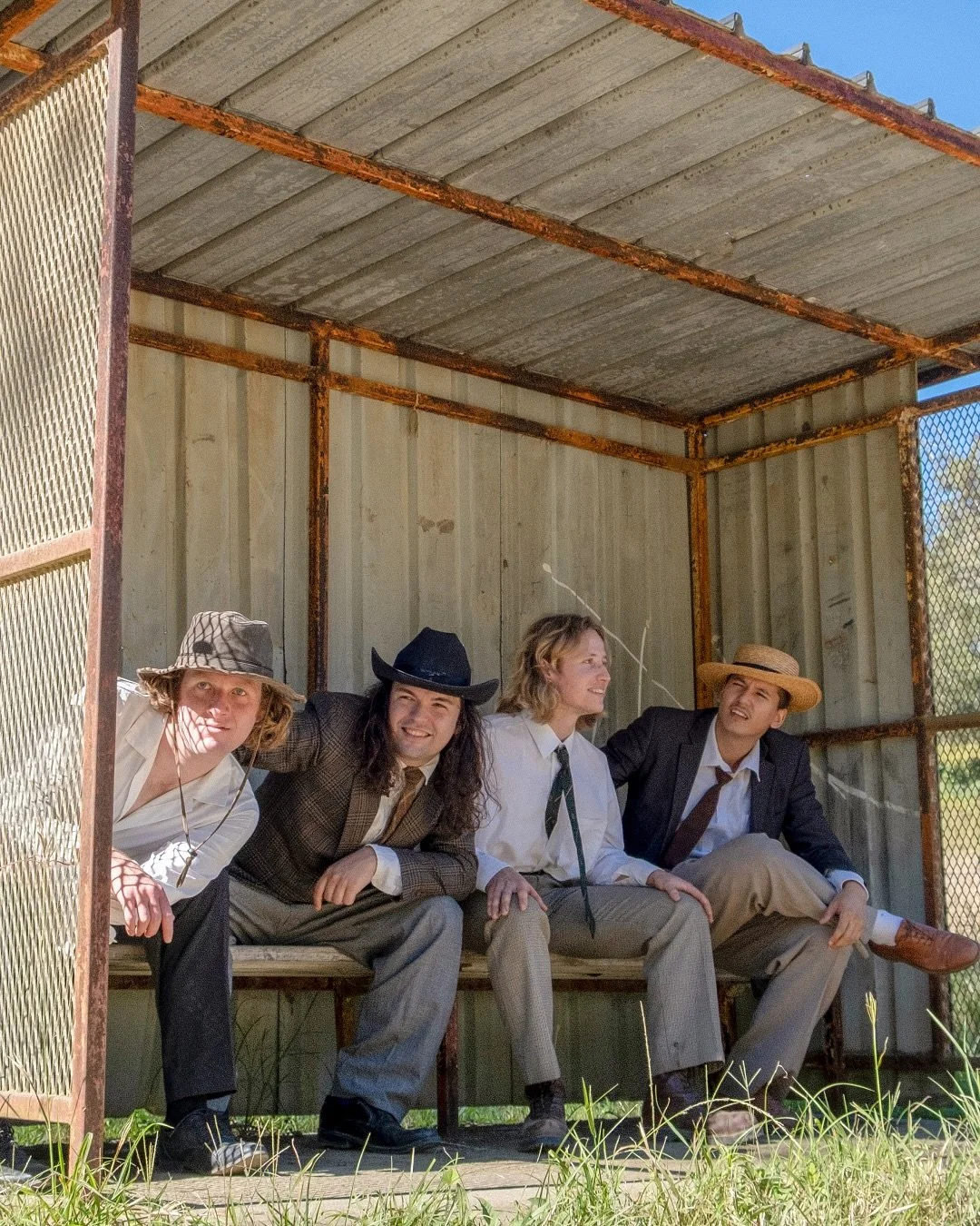 BREAKING NEWS FOR THE WEEK! 

@echowaveband are back for an exclusive intimate performance with good friends @tomorrowsforecastband at @theprincessbrisbane scenic Green Room as part of @stagedoorsessions.bne ✨

A very special night ahead with limited