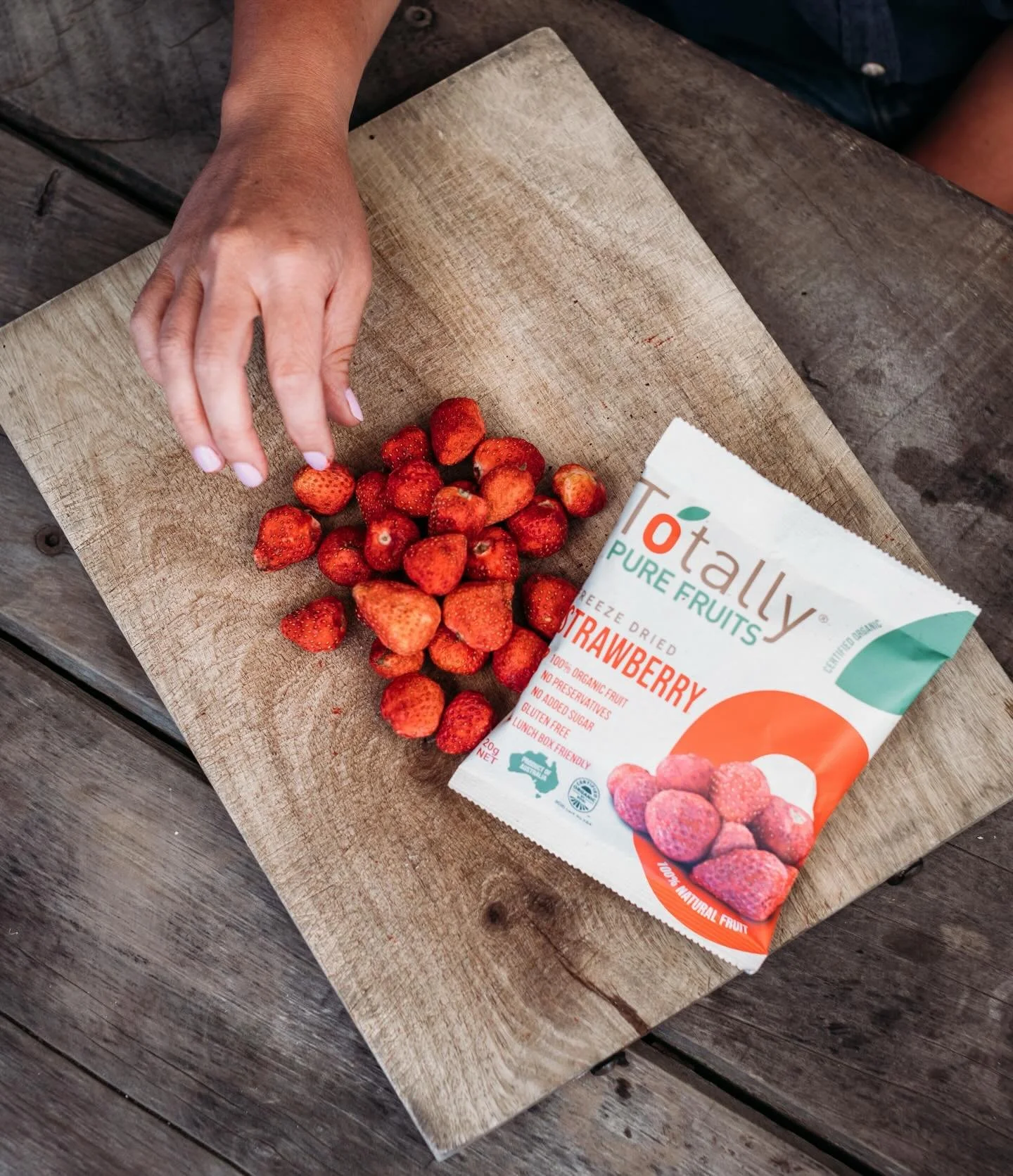 Did you know our freeze-dried fruit packets are single ingredient? Nothing extra, nothing artificial 😎