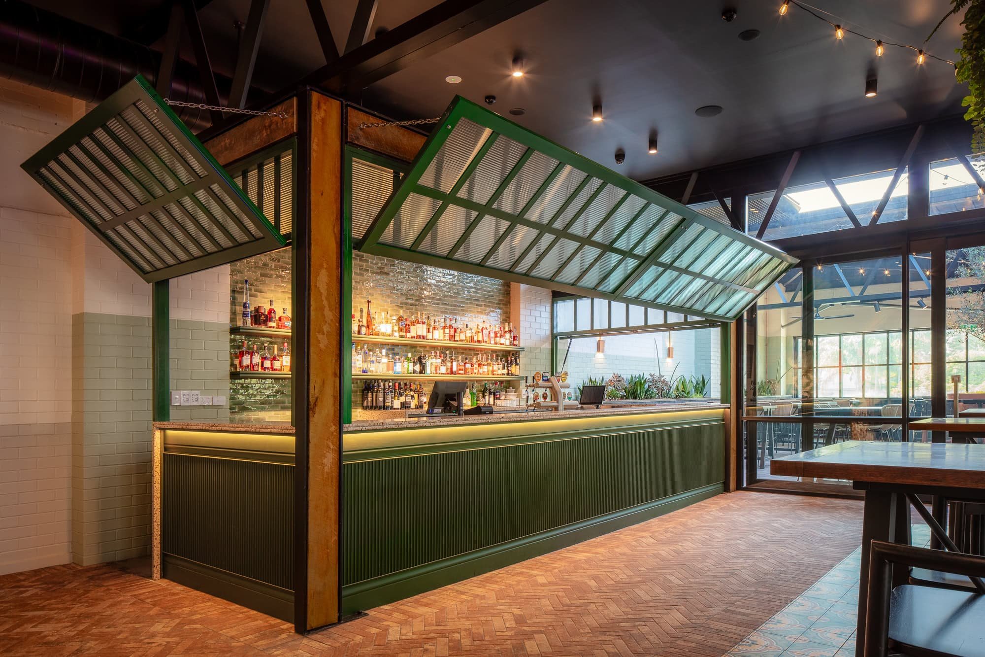 Zephyr, West End, Brisbane