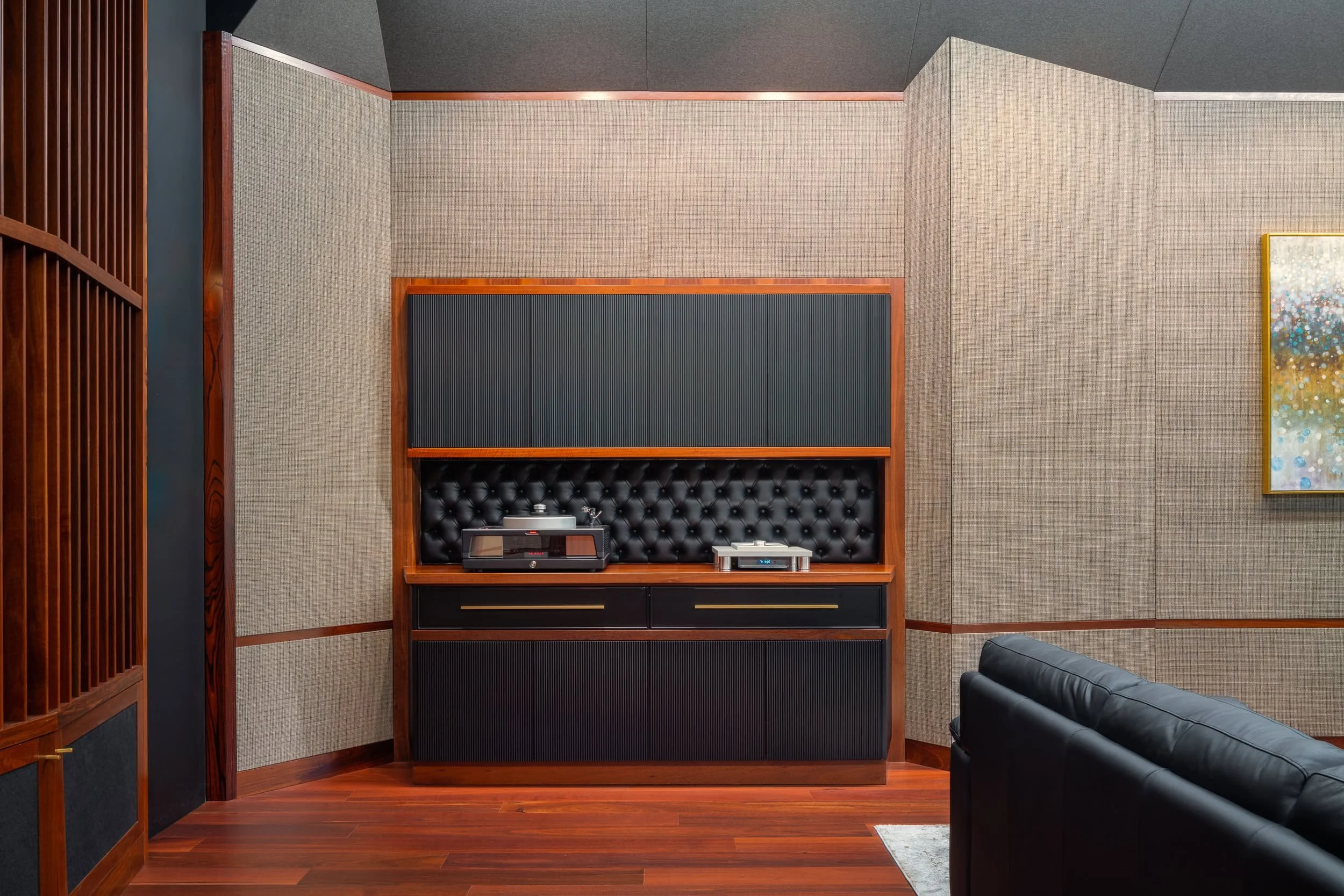 Kyron-Audio Phoenix-15.jpg