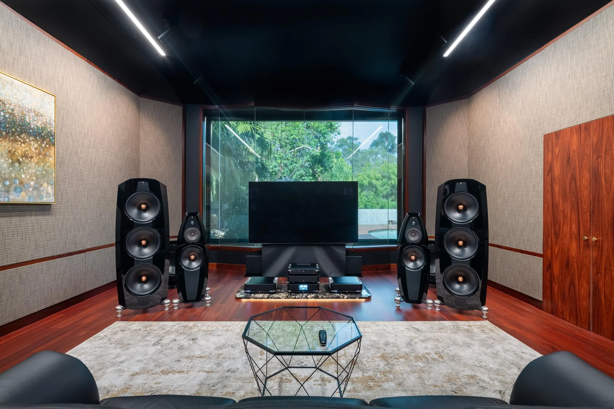 Kyron-Audio Phoenix-10.jpg