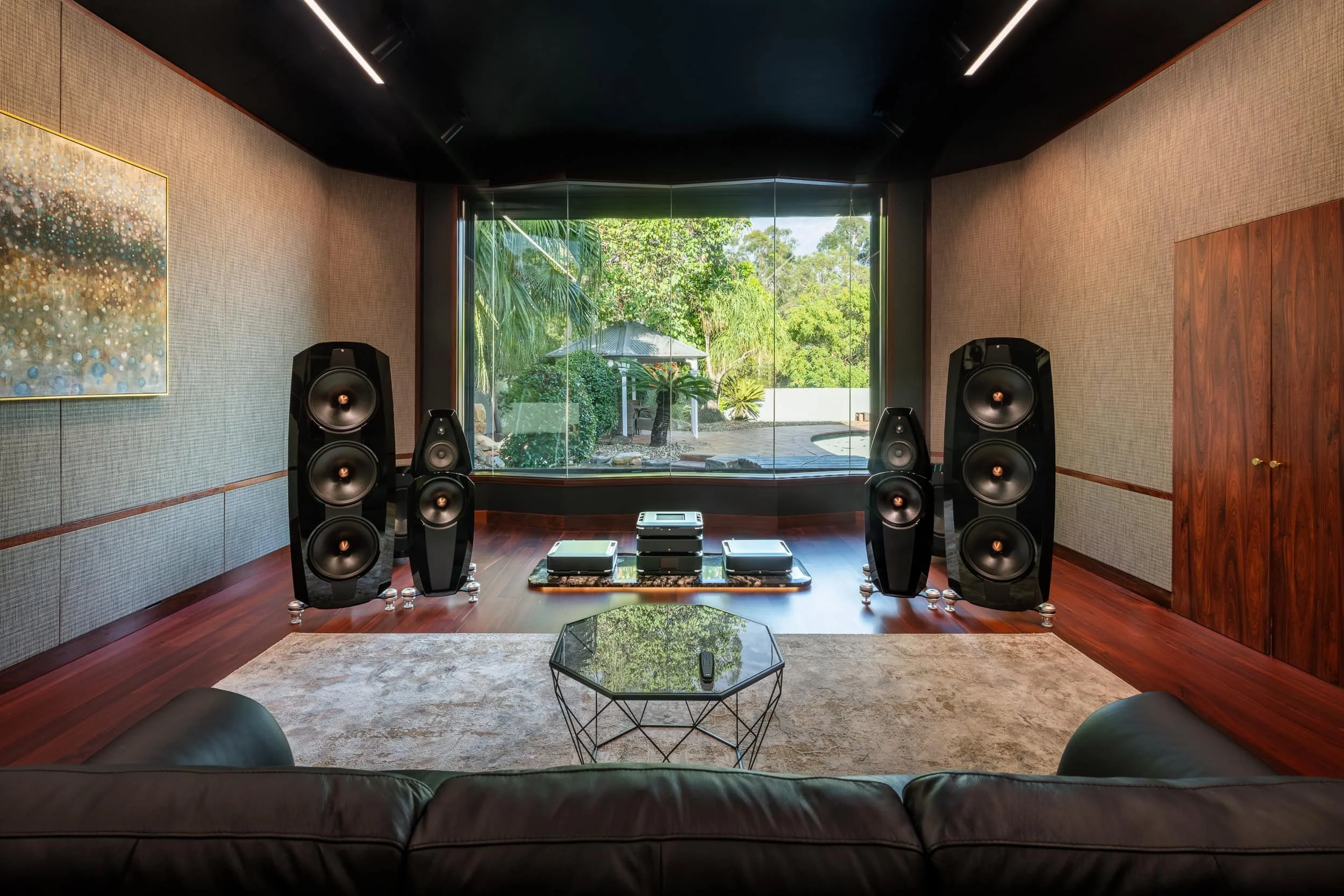 Kyron-Audio Phoenix-5.jpg