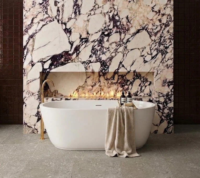 Ensuite shower.jpg